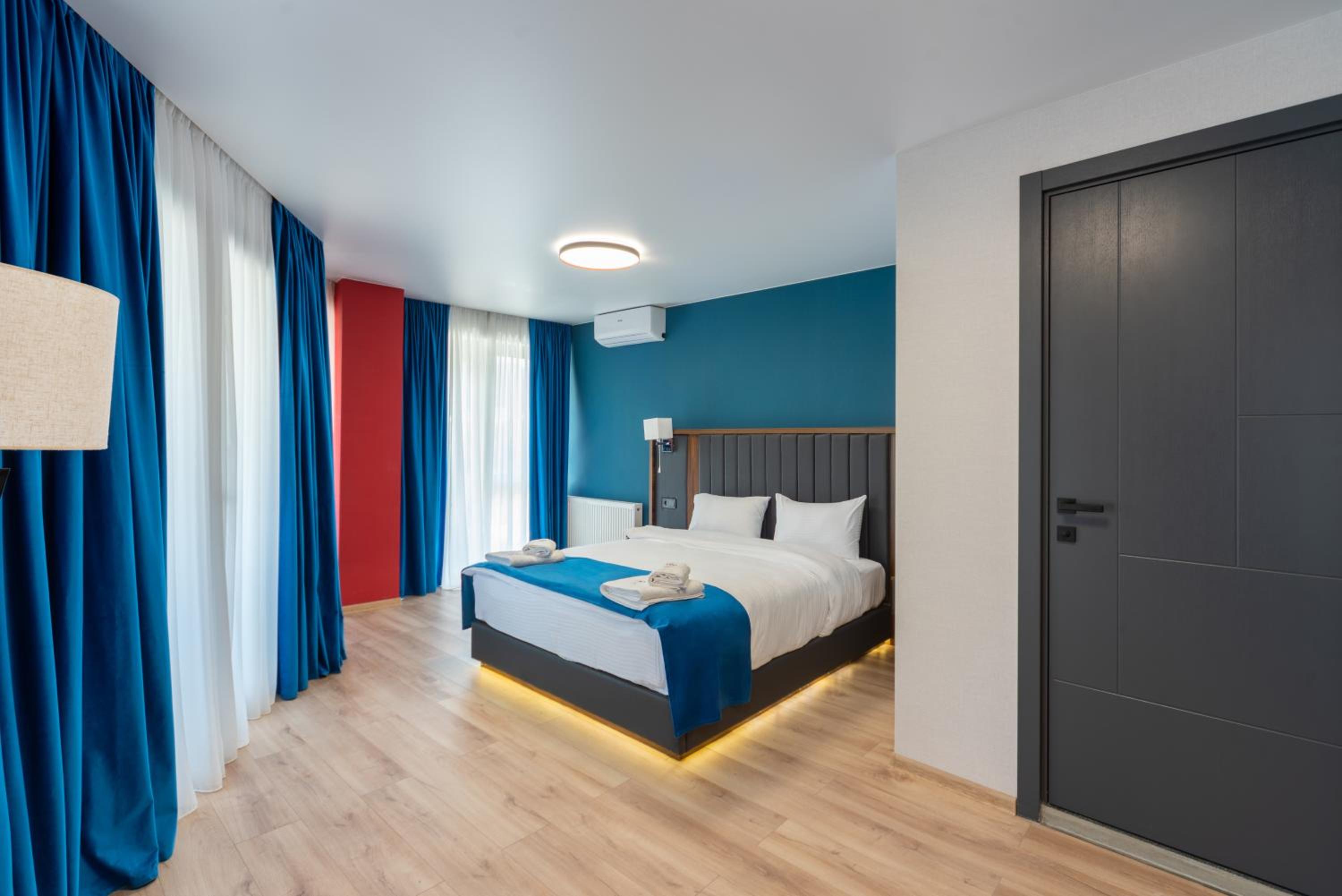 Double Room with Balcony photo 2
