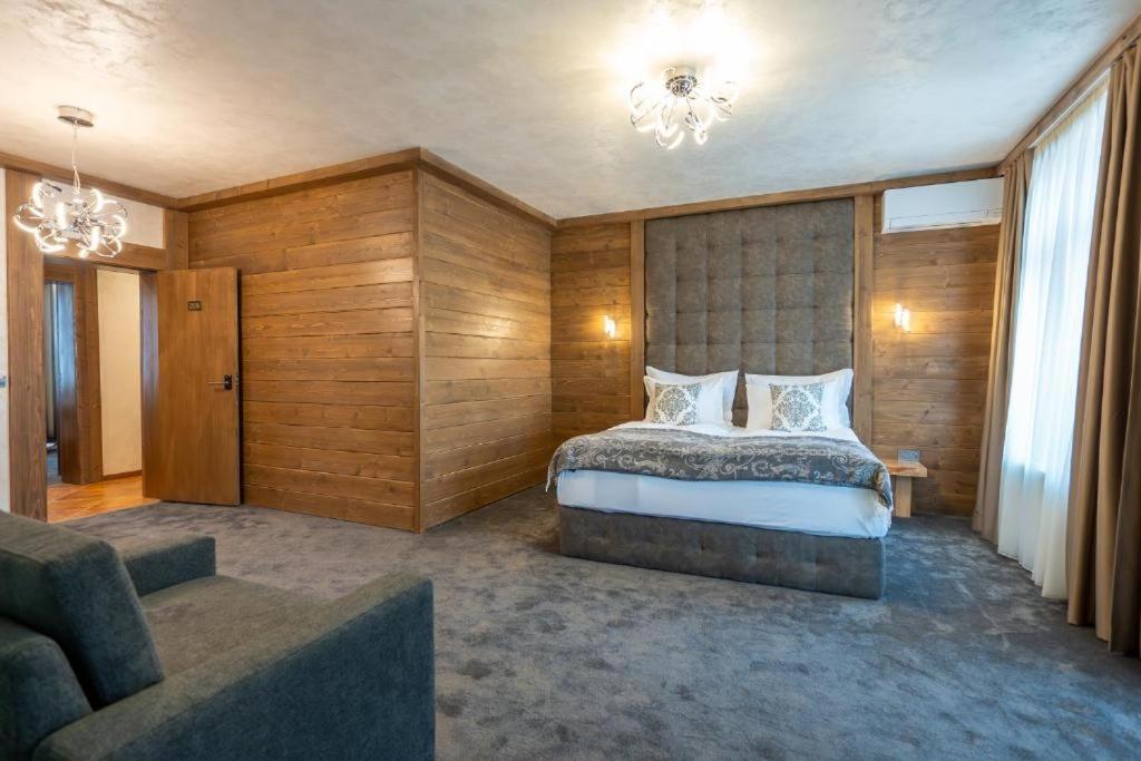 Deluxe Double Room photo 3