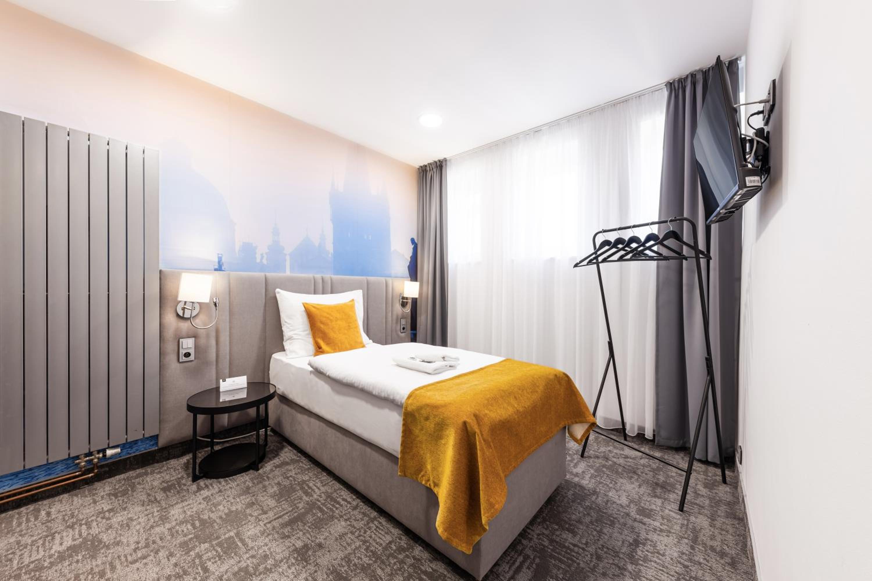 Single Room