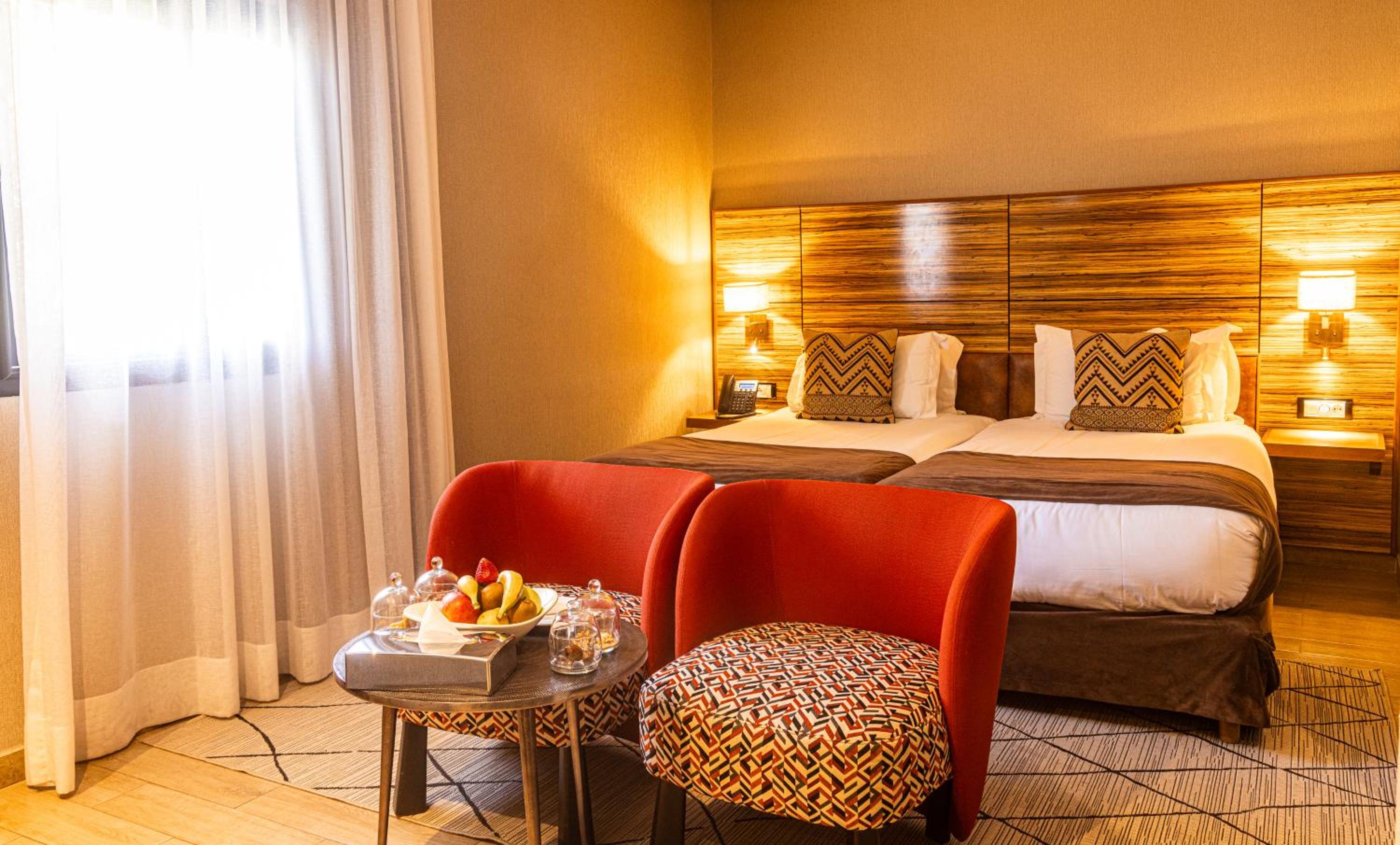 Deluxe Family Suite photo 2