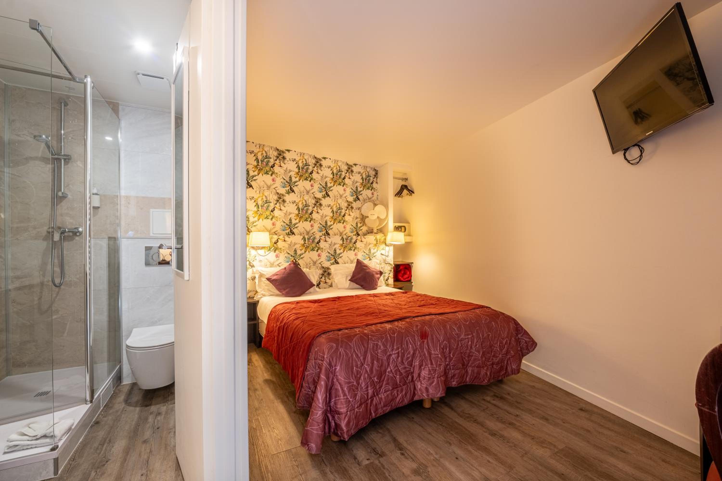 Single Room photo 1
