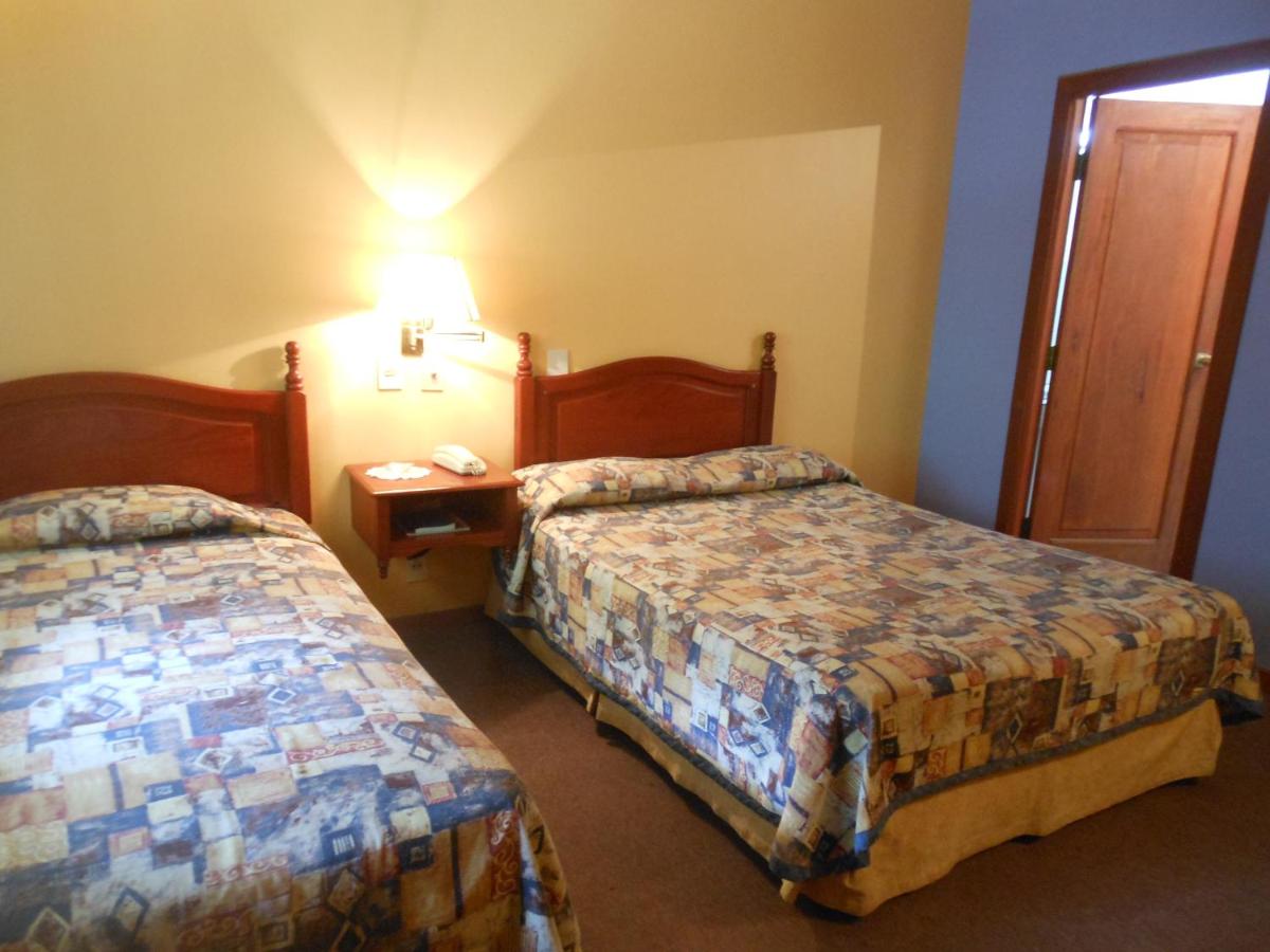 Twin Room photo 1