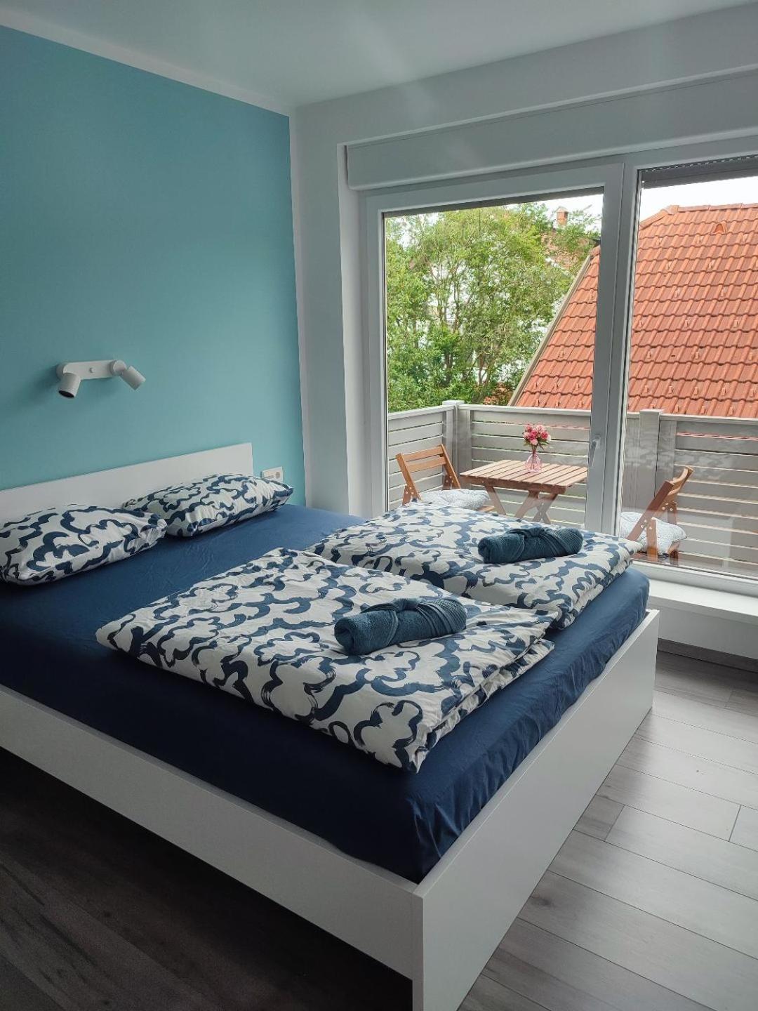 Studio with Terrace