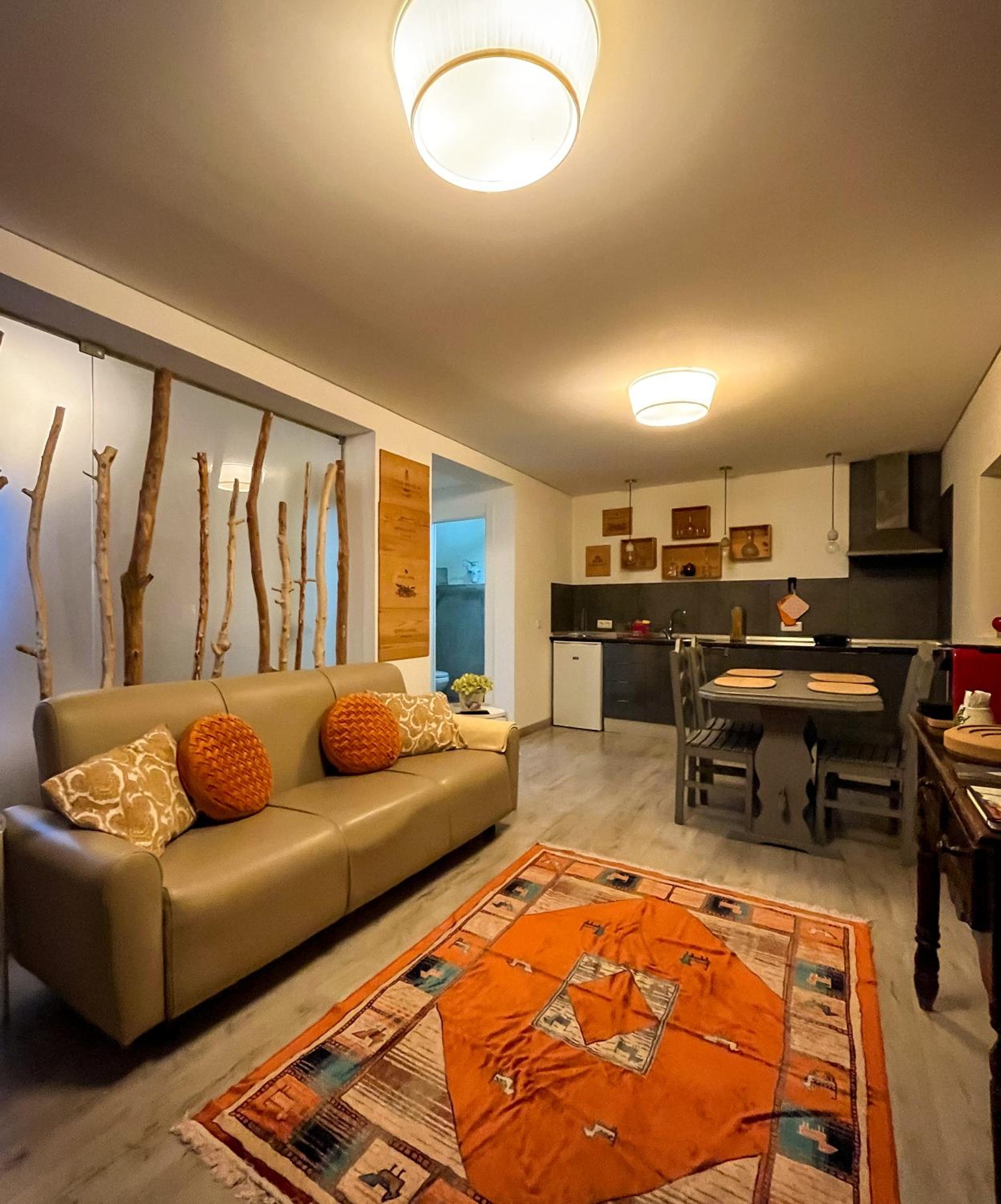 One-Bedroom Apartment
