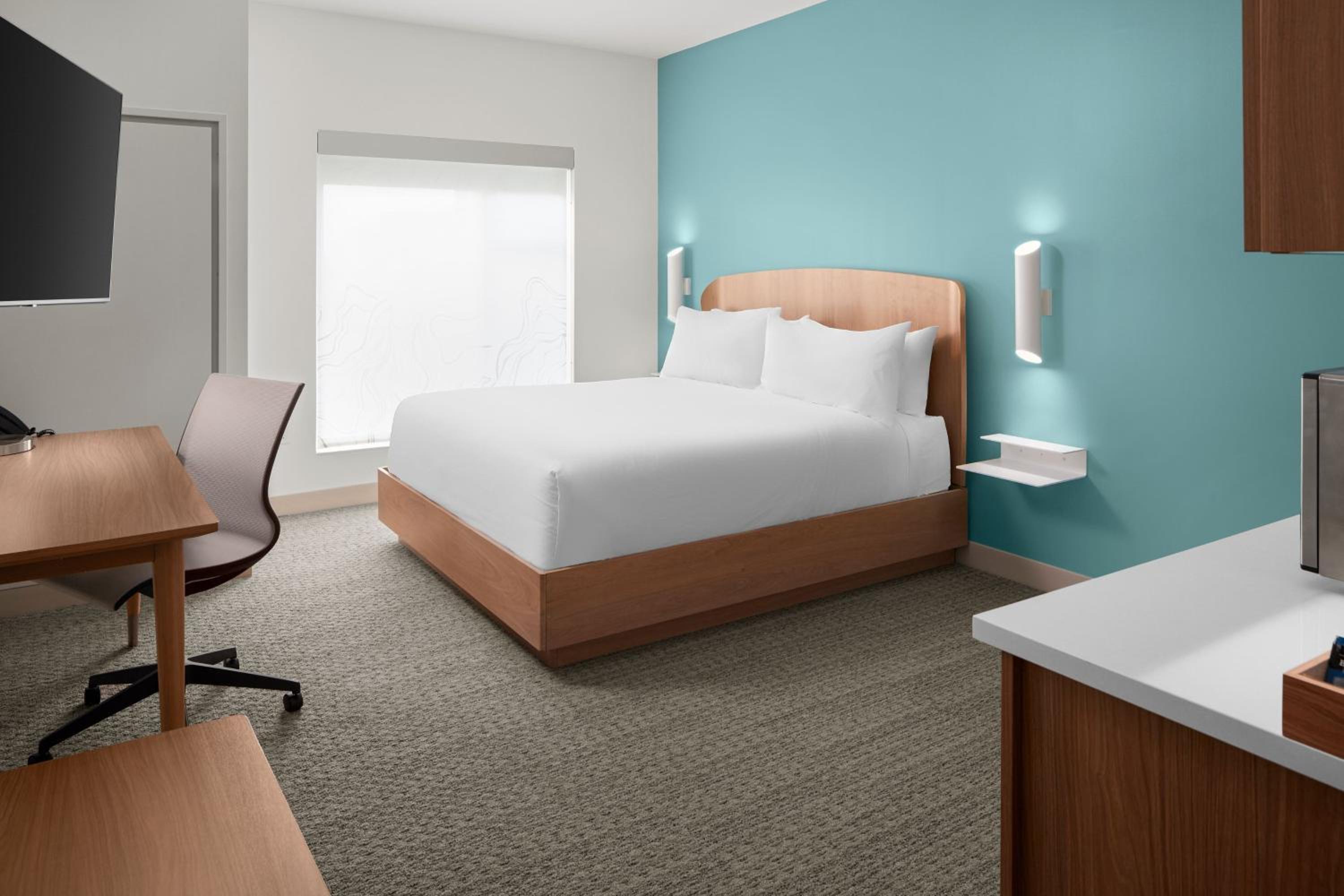Standard King Room - Photo 1