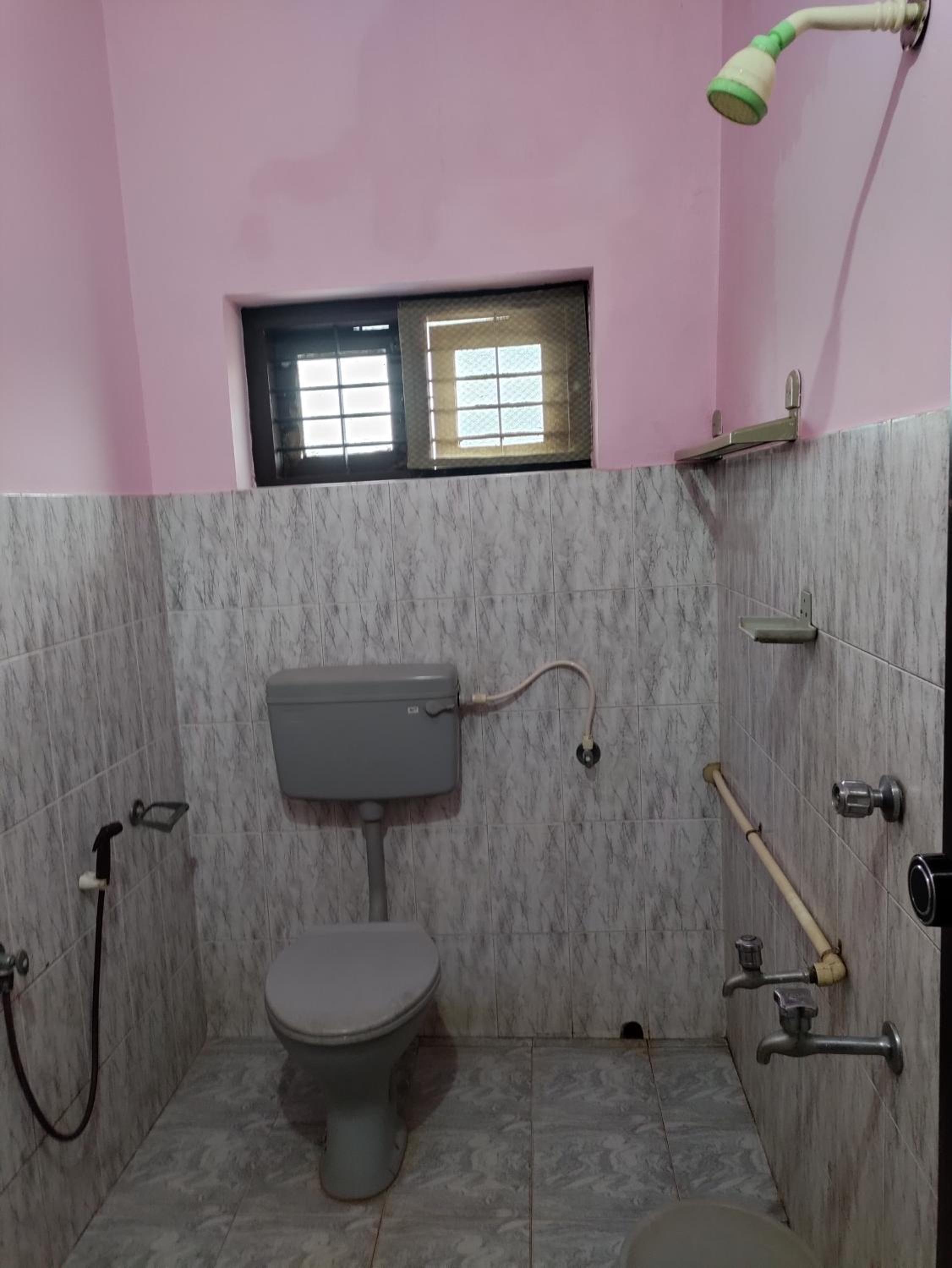 Standard Double or Twin Room photo 2