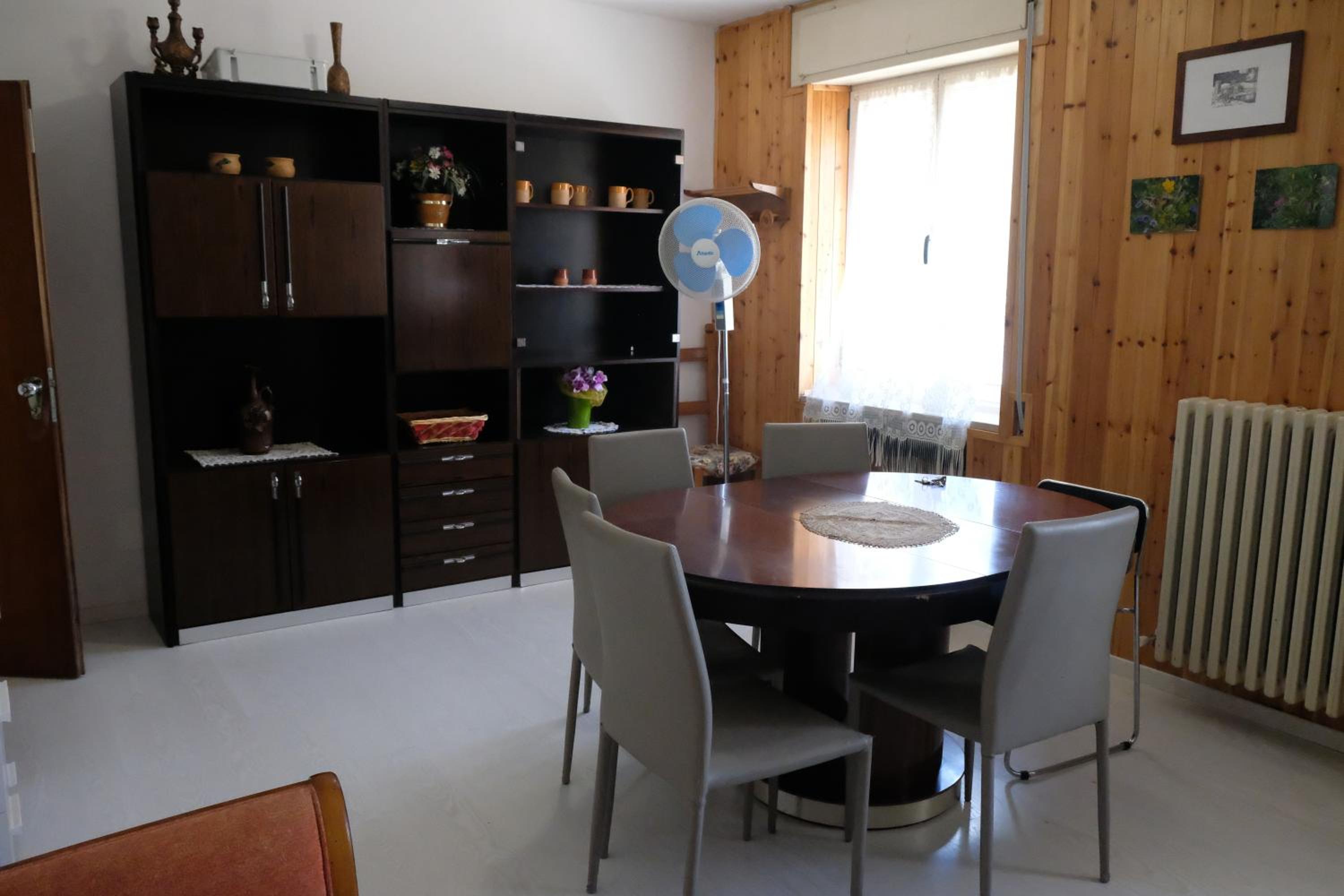 Two-Bedroom Apartment photo 2