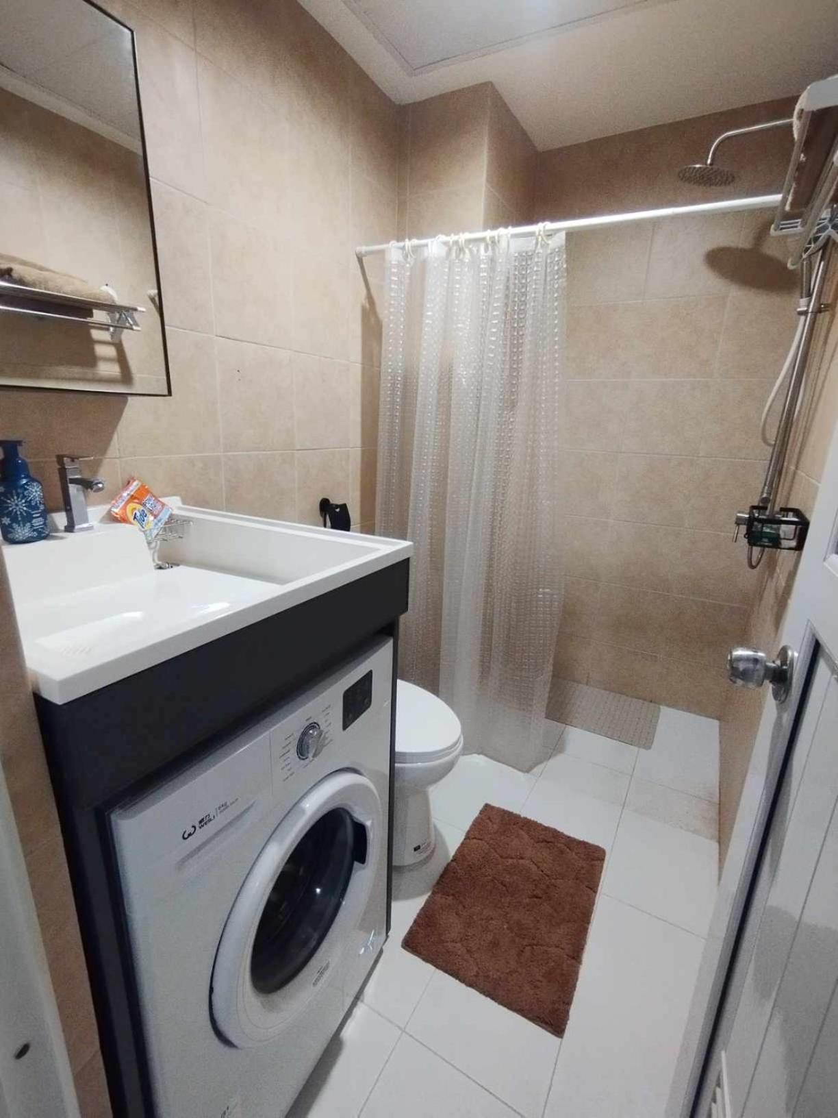 Deluxe Double Room with Extra Bed photo 3