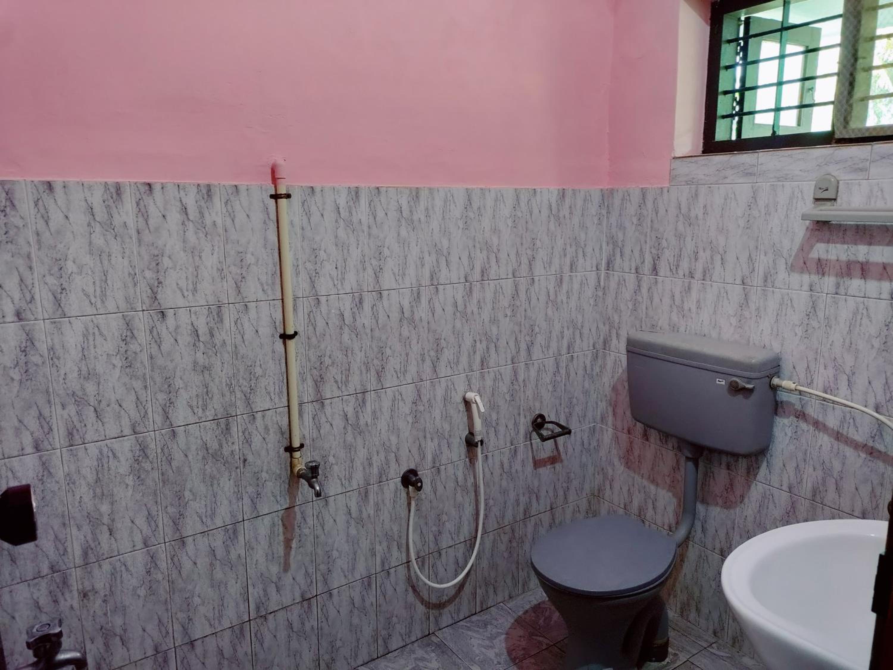 Deluxe Double Room with Balcony photo 2
