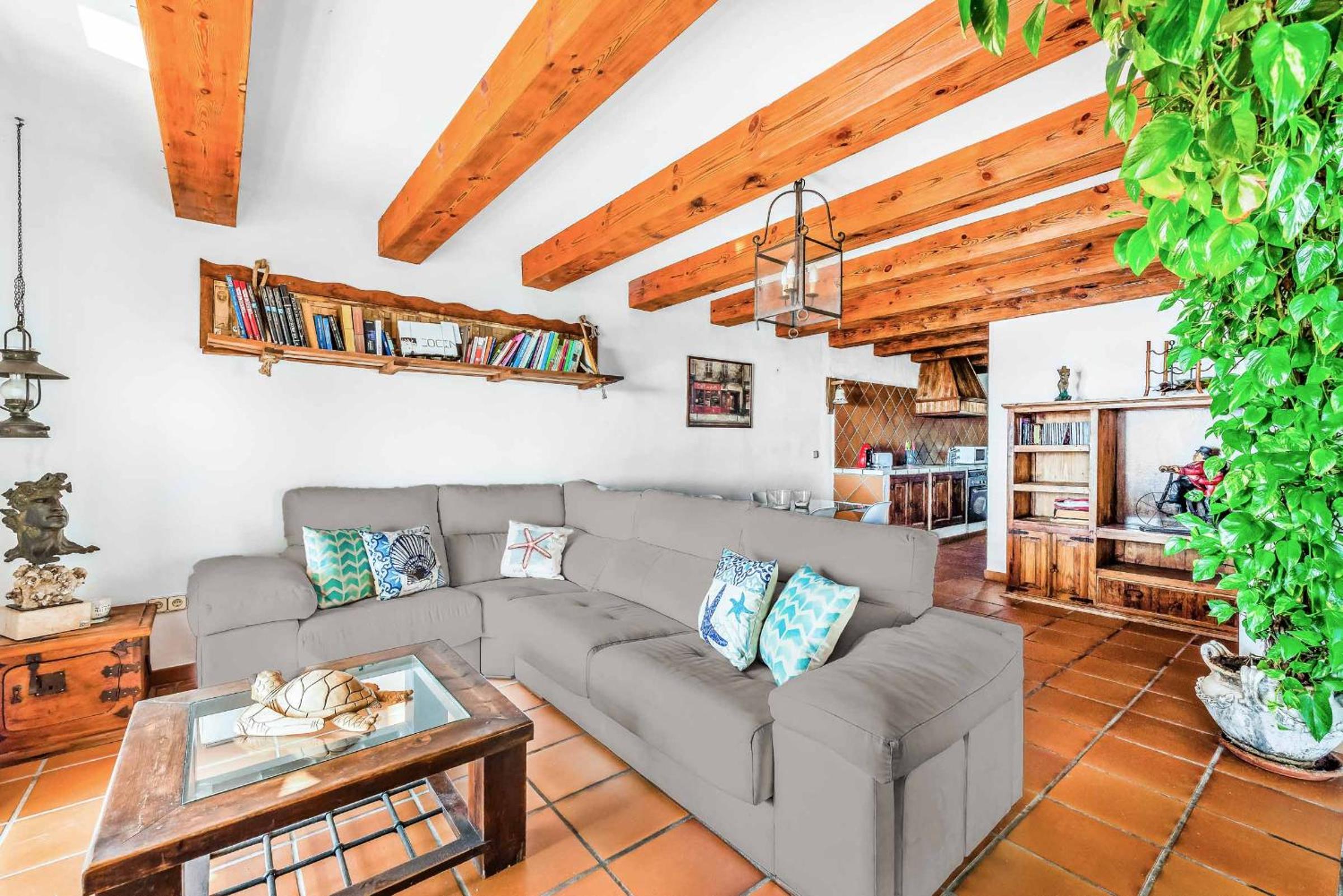 Villa de Tres Habitaciones