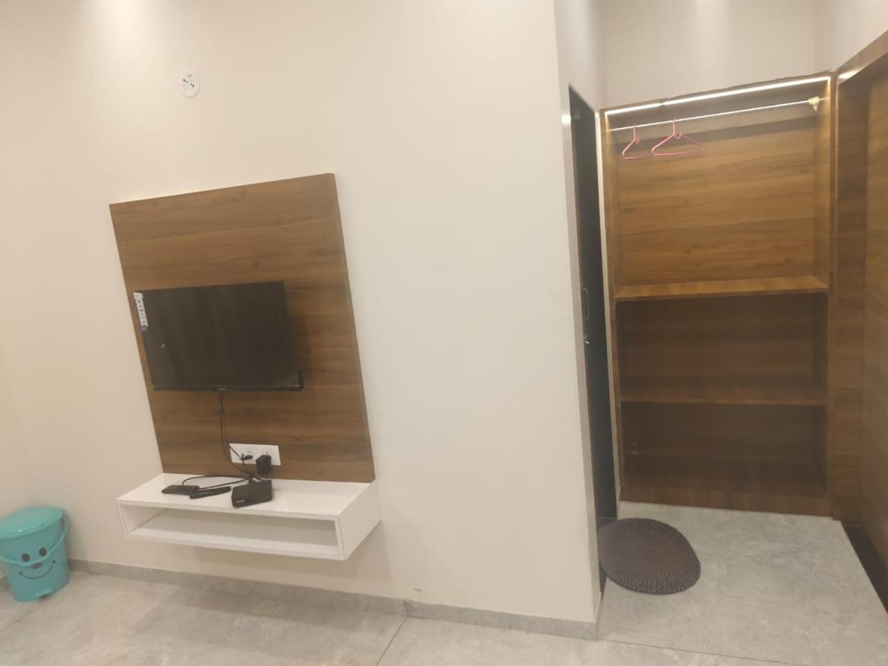 Deluxe Family Suite photo 2