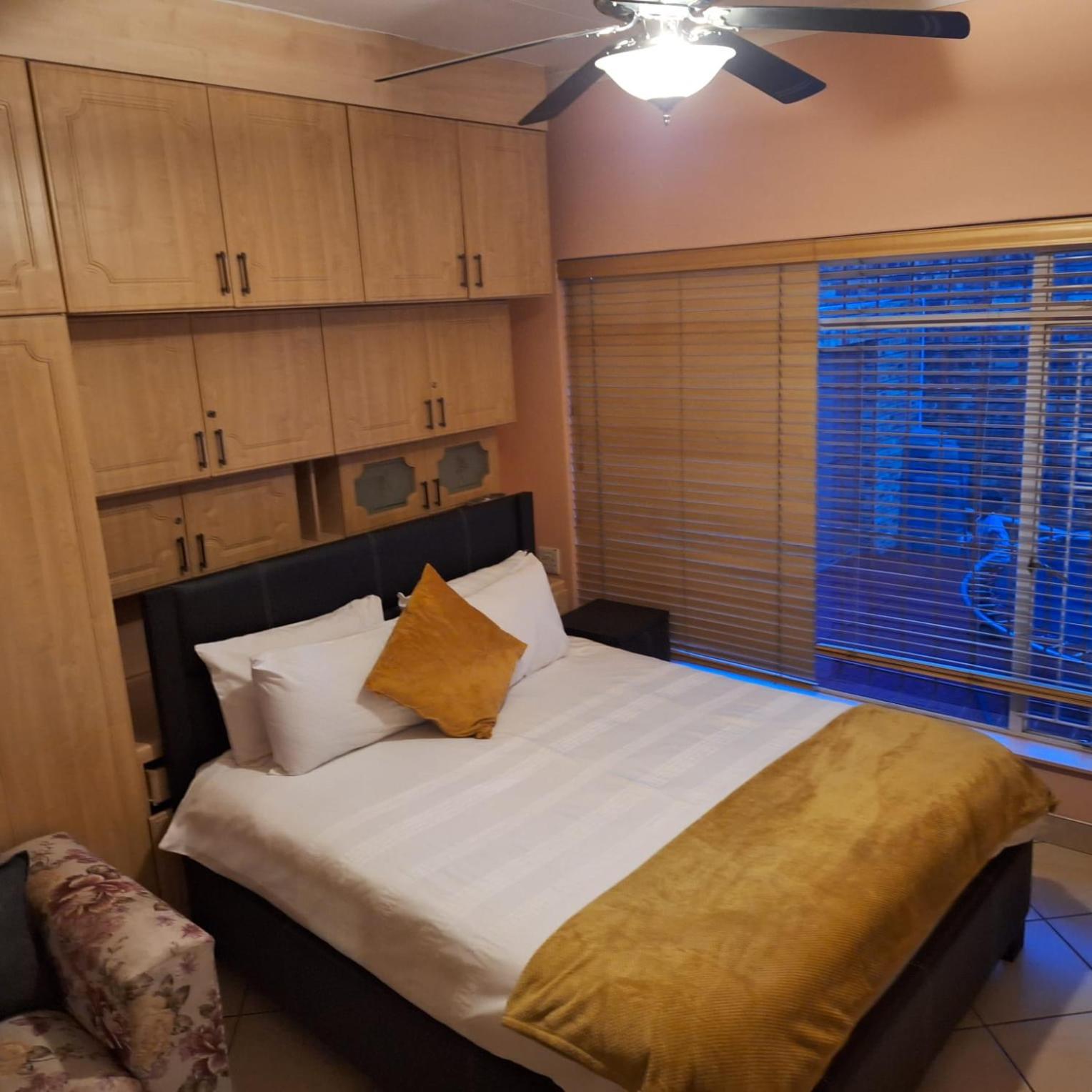 Double Room photo 3