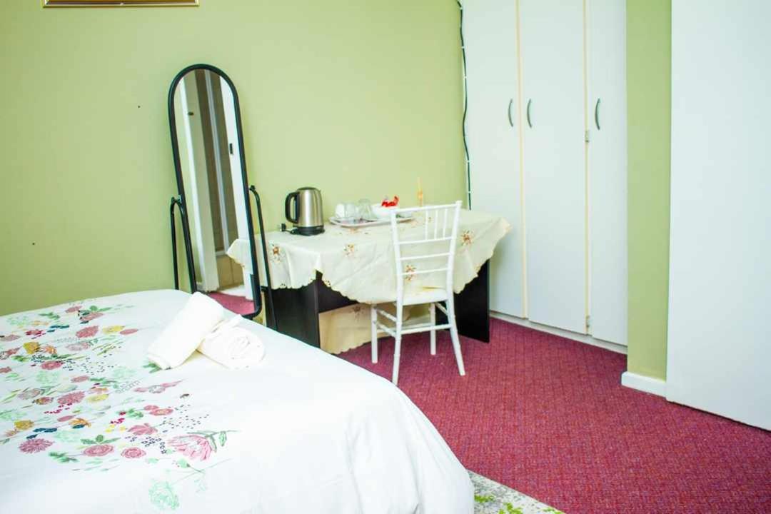 Double Room photo 1