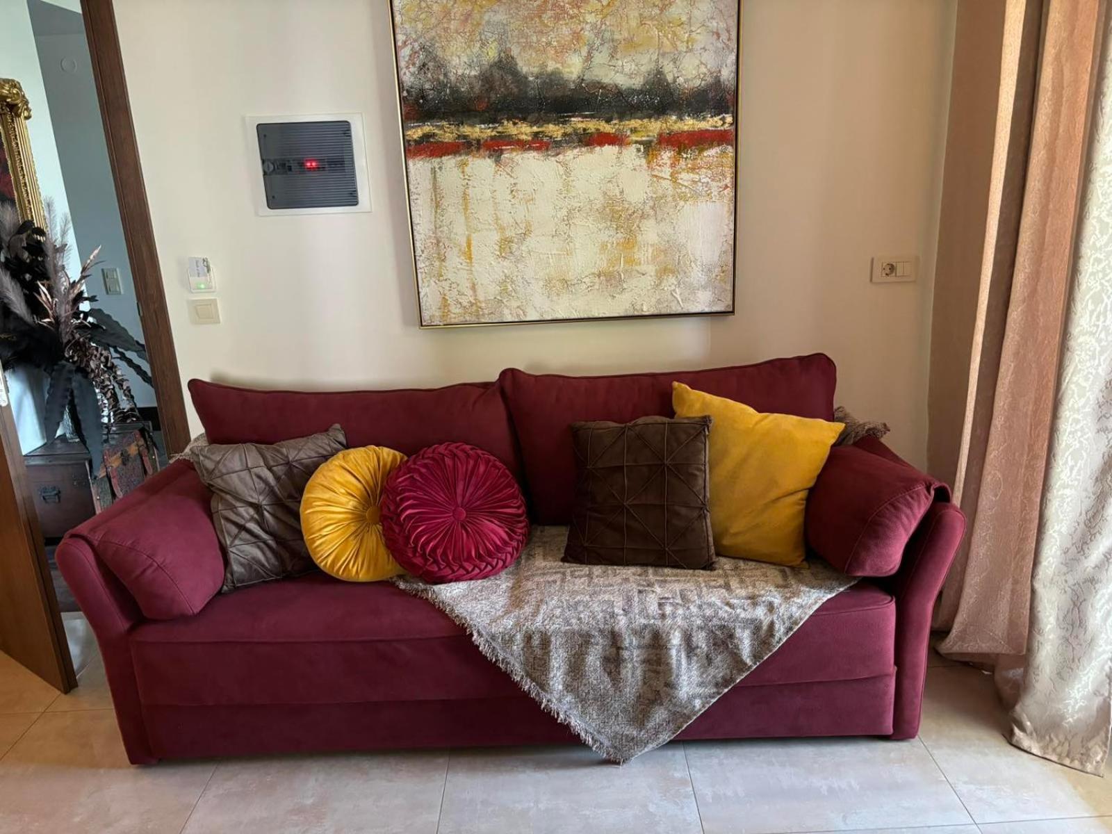 Ground Floor Apartment with Private Garden  photo 2