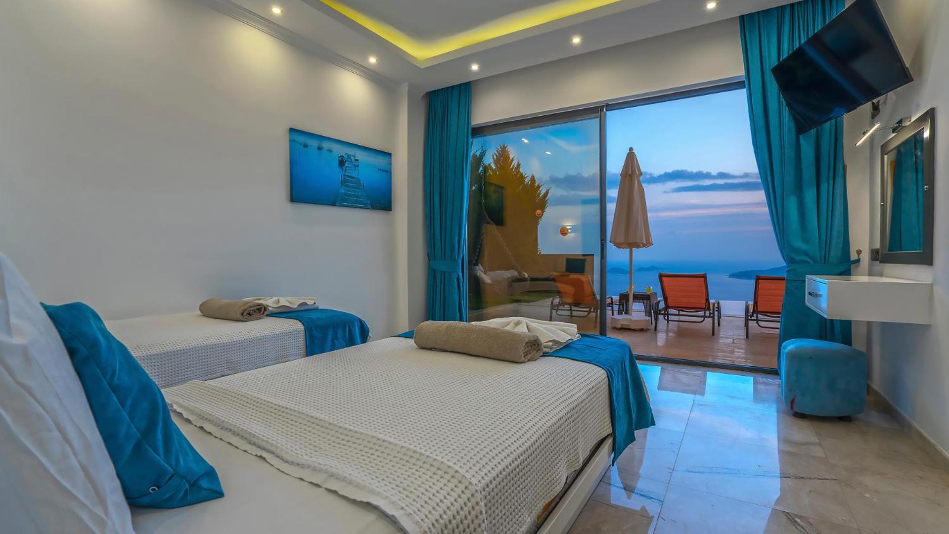 Villa With Sea View photo 1