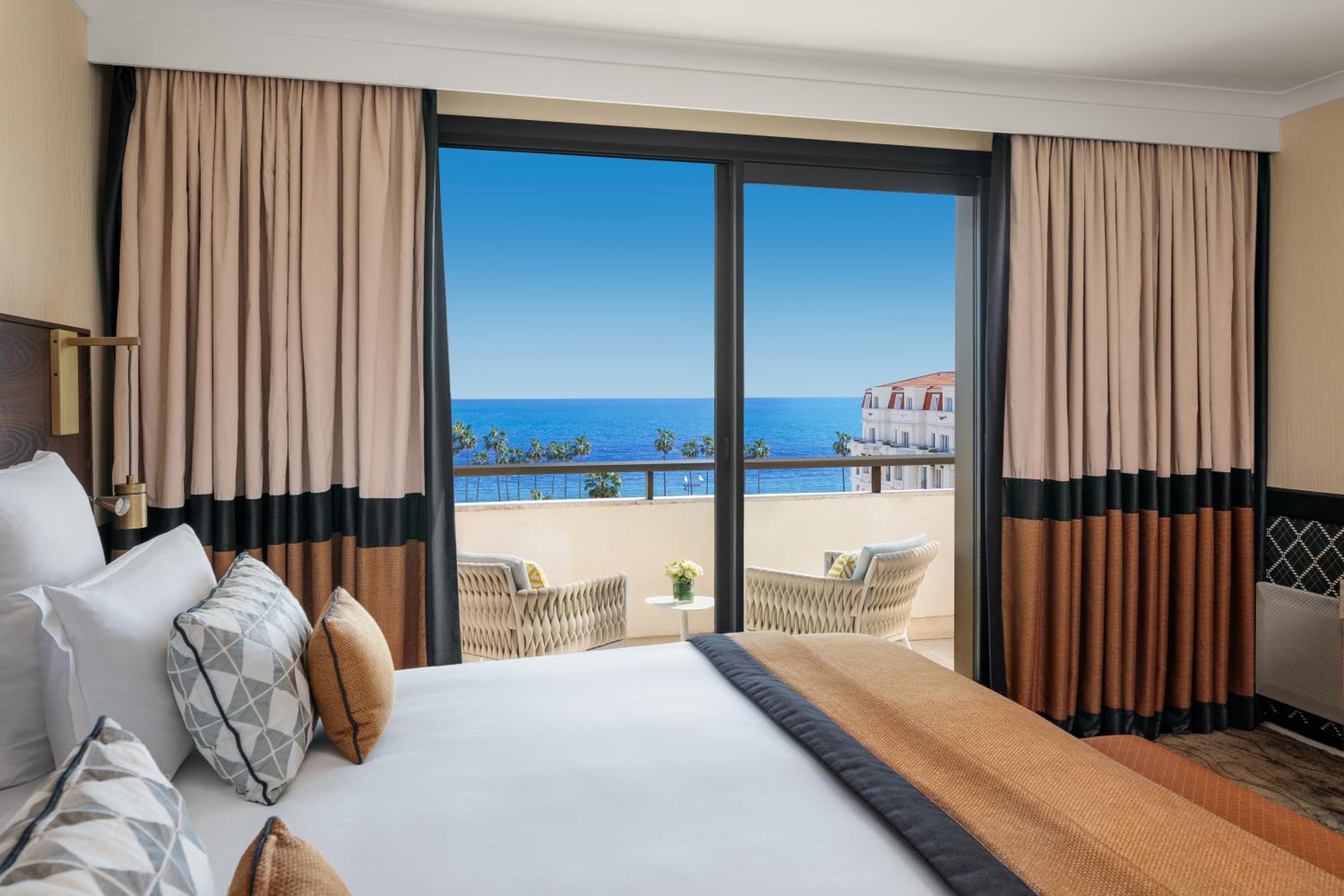 Prestige Suite Sea View With Terrace thumbnail 6