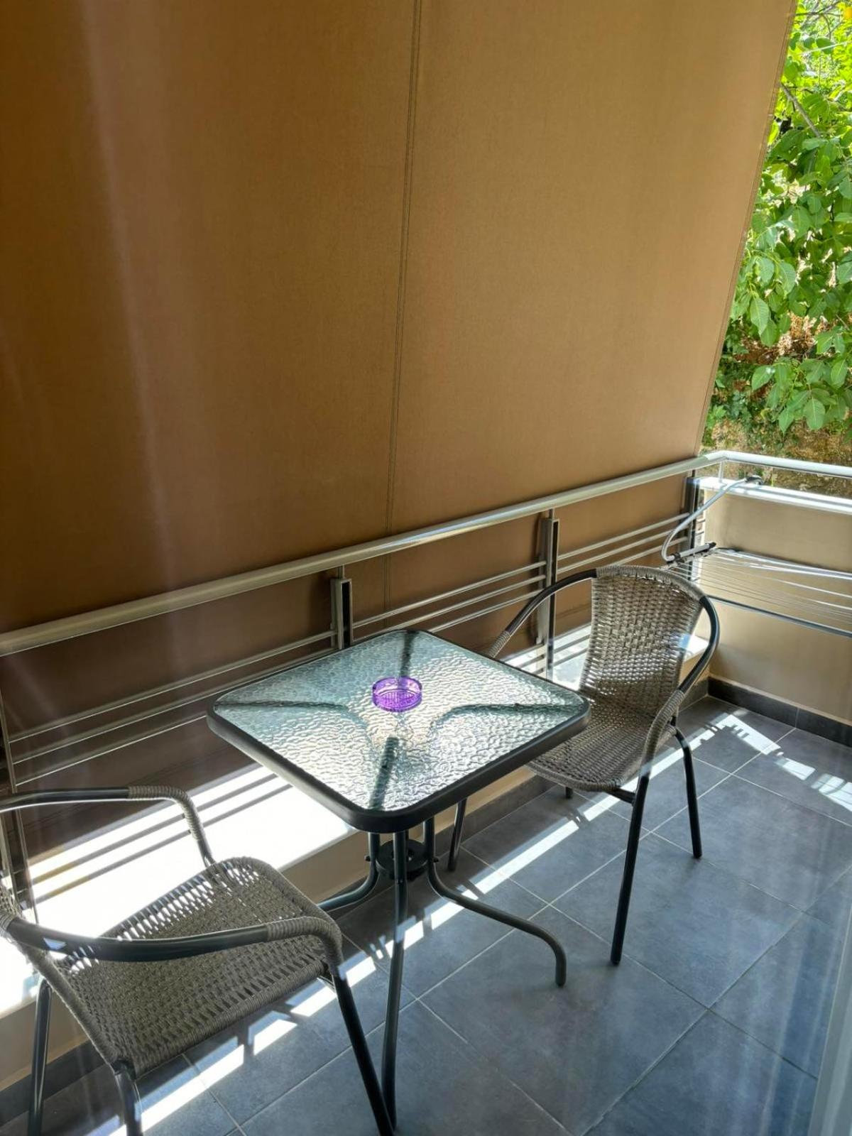 One-Bedroom Apartment - Photo 28