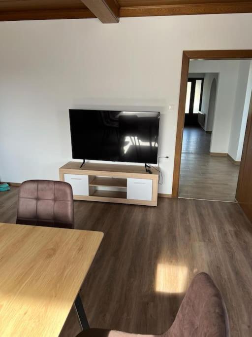 Four-Bedroom House photo 1