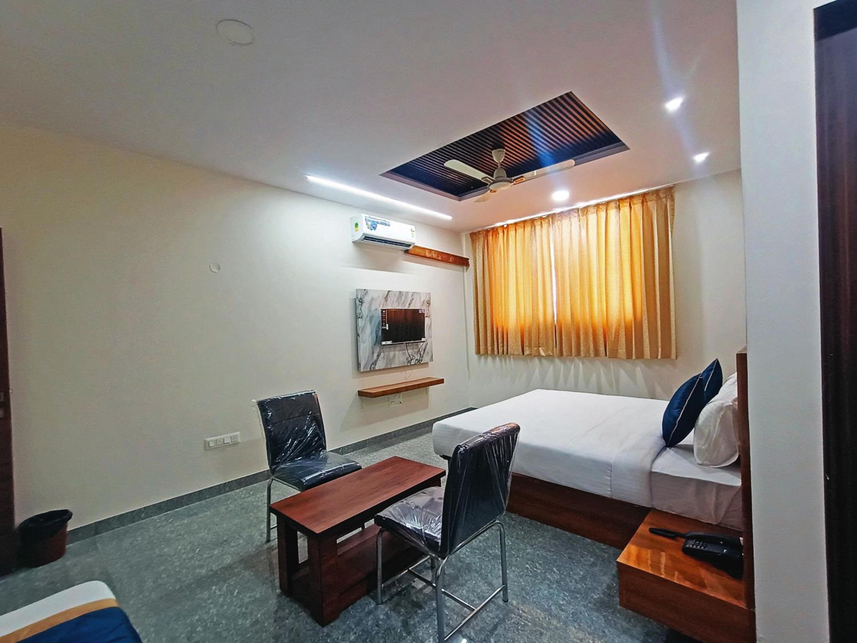 Budget Triple Room