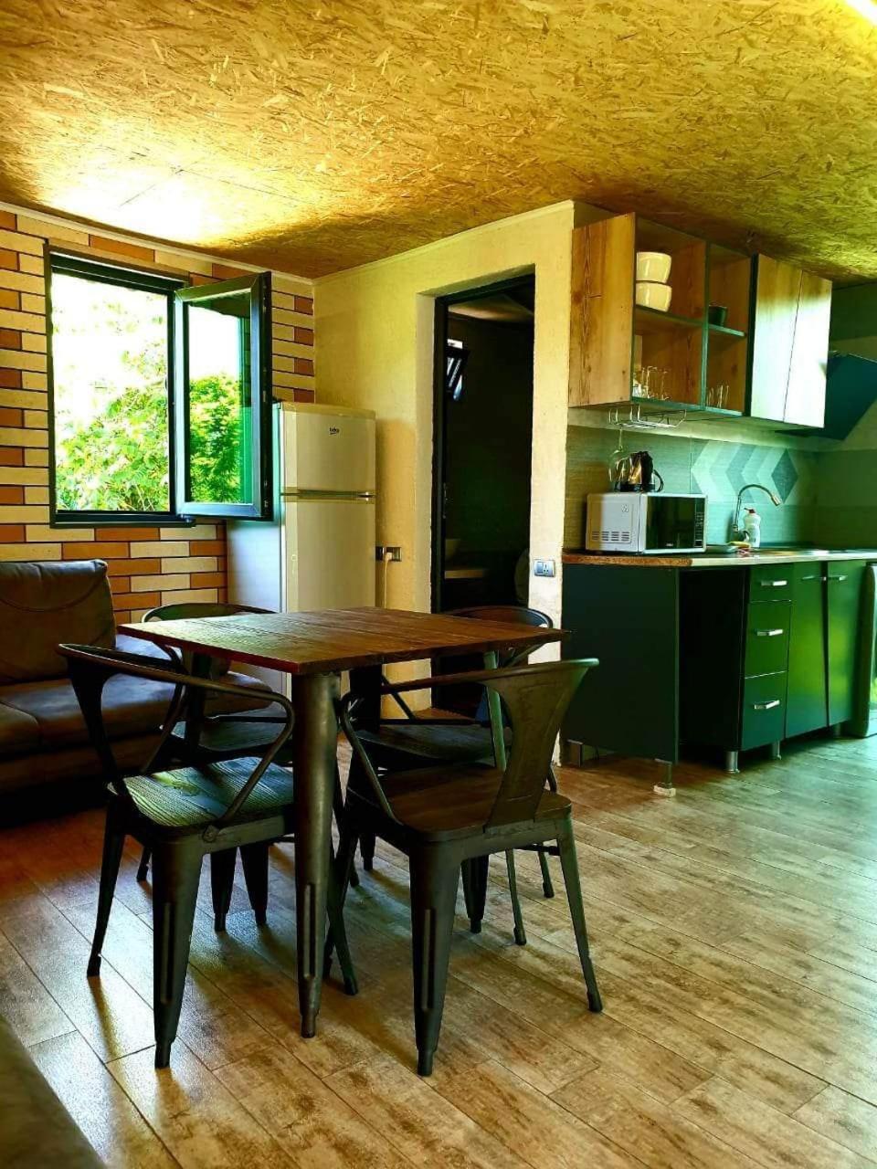 Two-Bedroom House photo 2