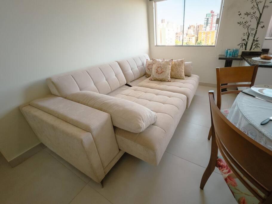 One-Bedroom Apartment photo 3