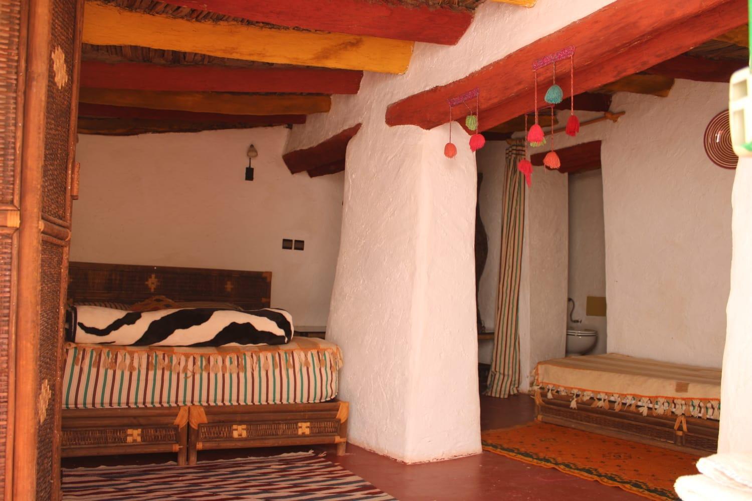 Quadruple Room with Private Bathroom photo 2