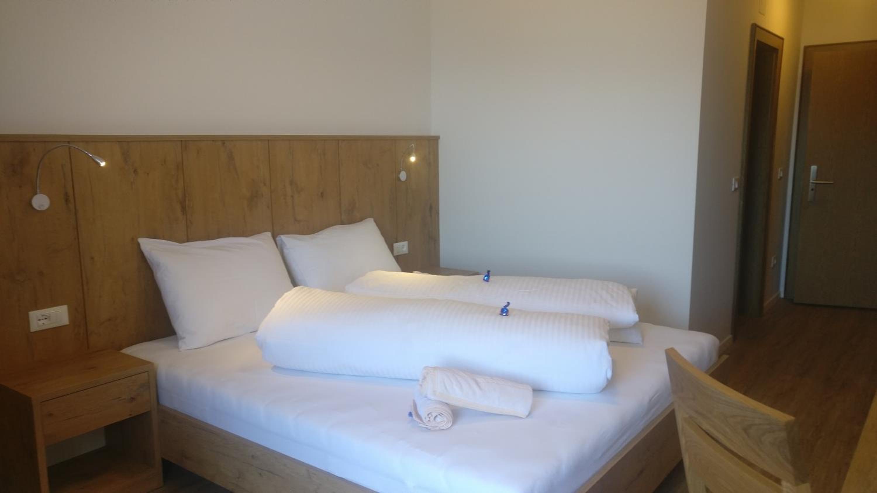 Double or Twin Room with Balcony