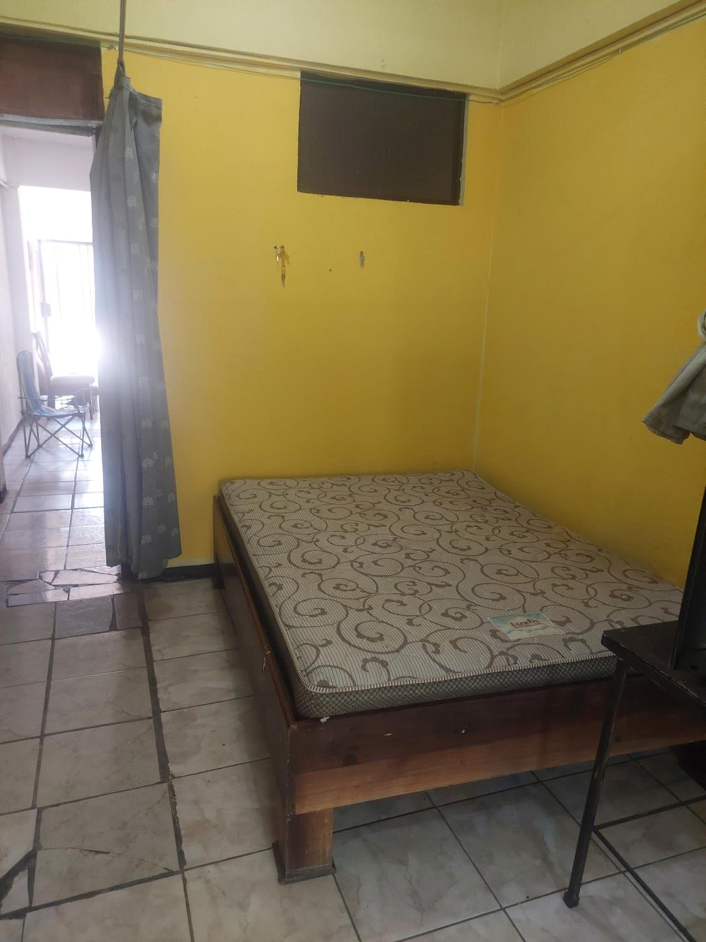 One-Bedroom House photo 2