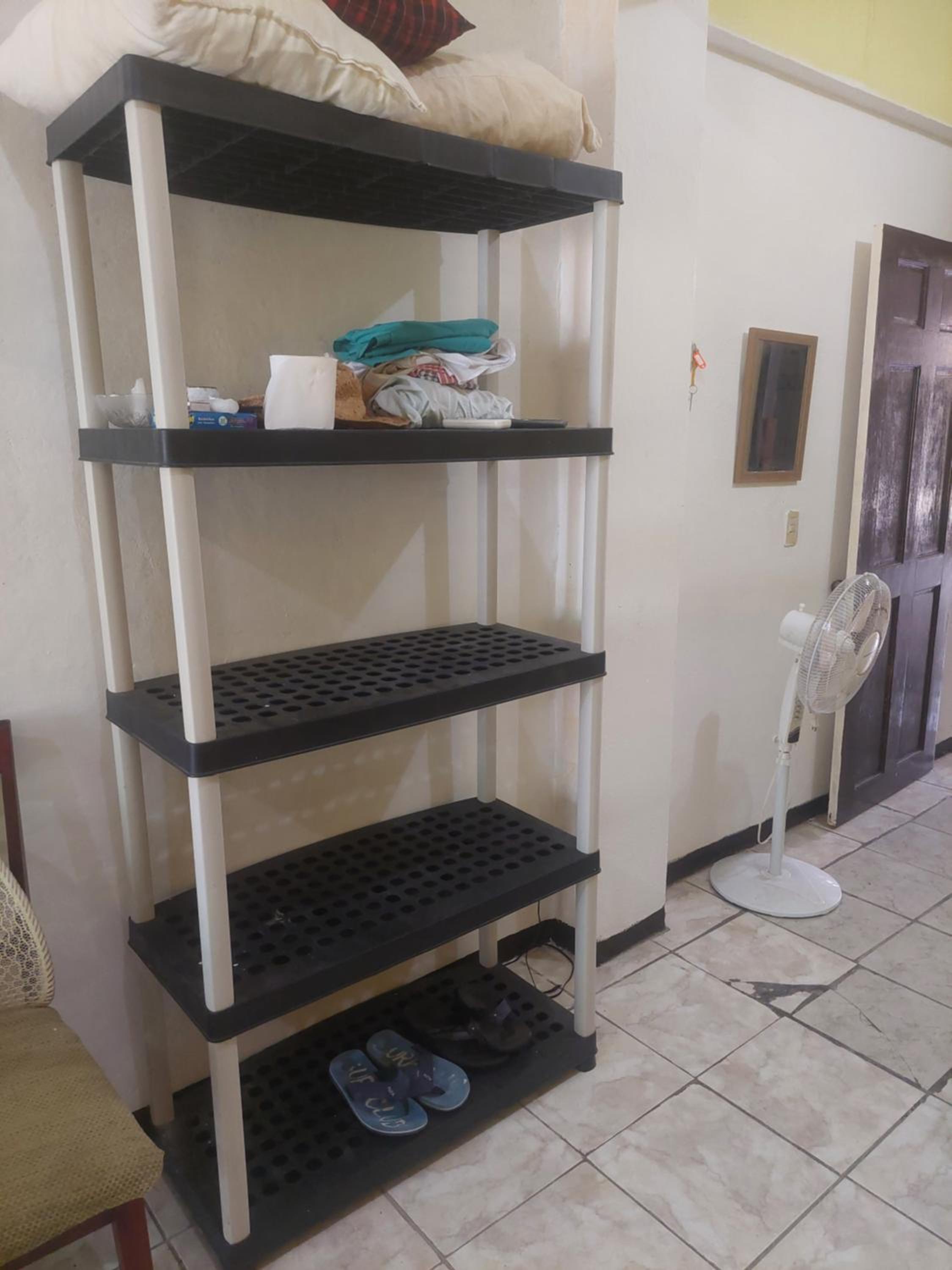 One-Bedroom House photo 2