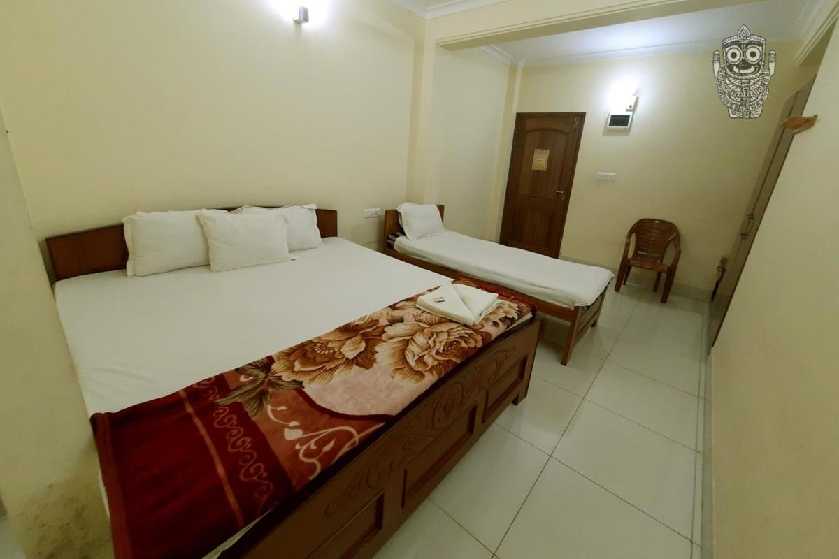 Budget Triple Room photo 3