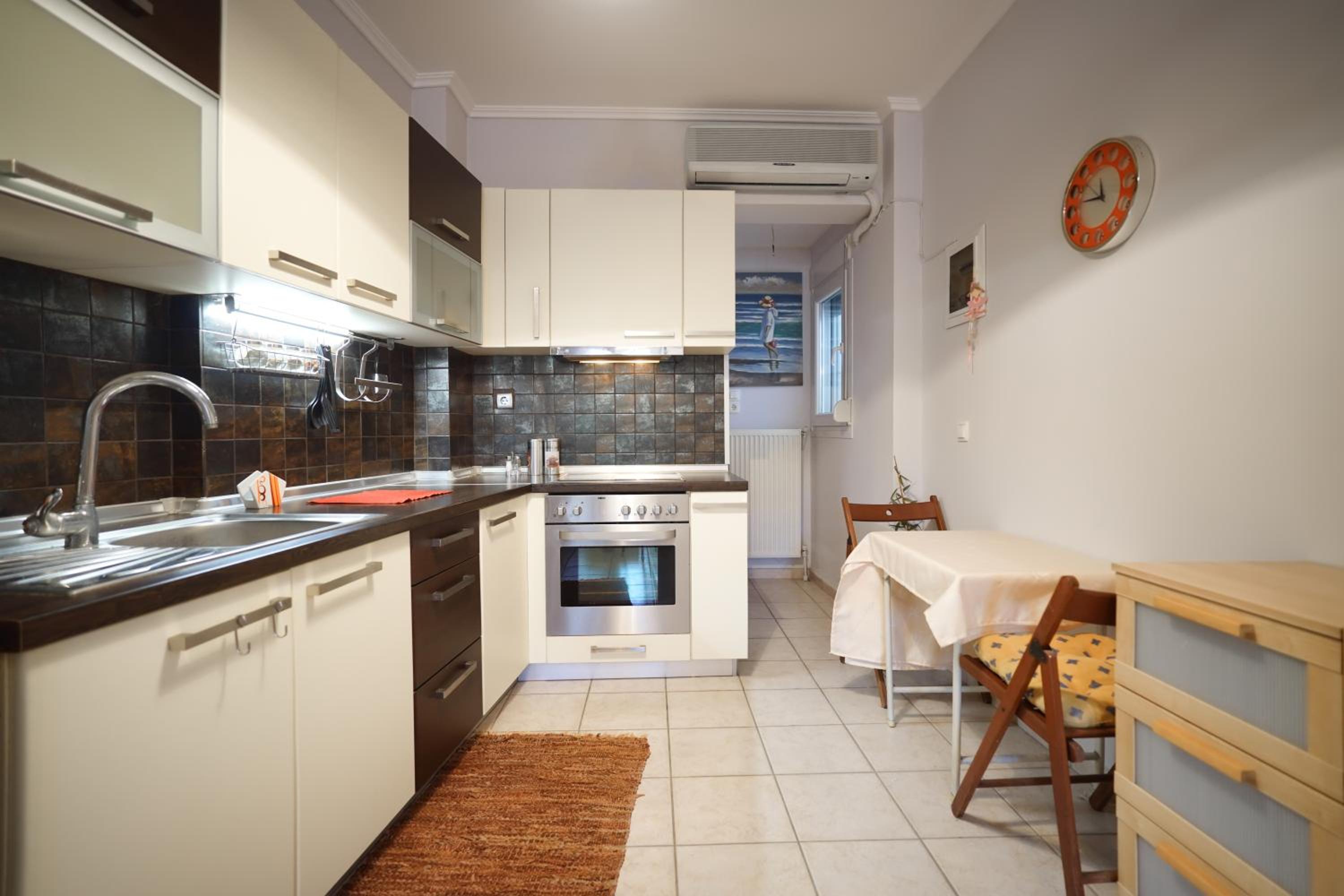 Apartment - Ground Floor photo 3