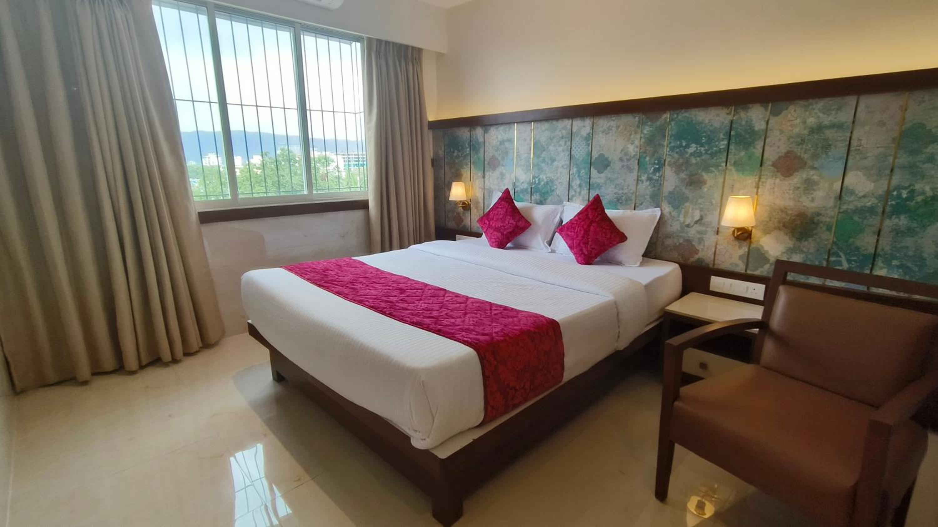 Super Deluxe Room - Photo 1