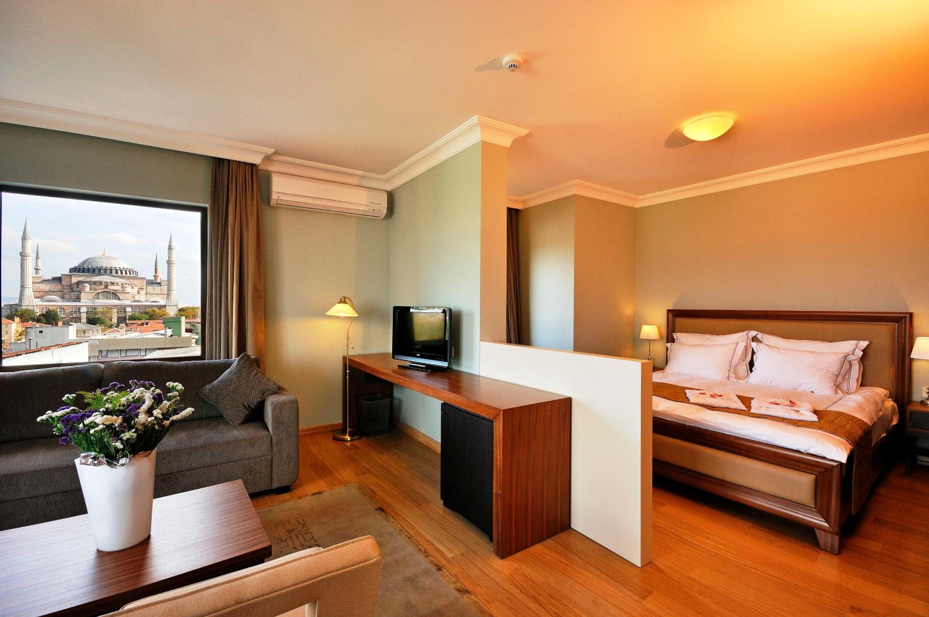 Suite with Sea View