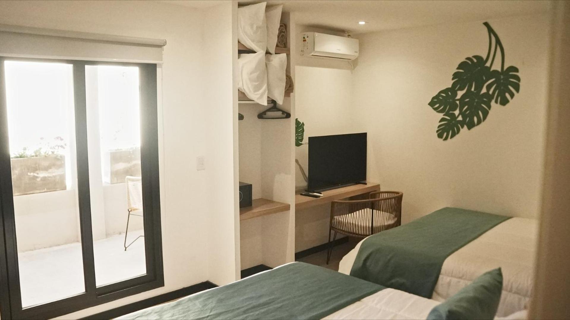 Quadruple Room photo 2