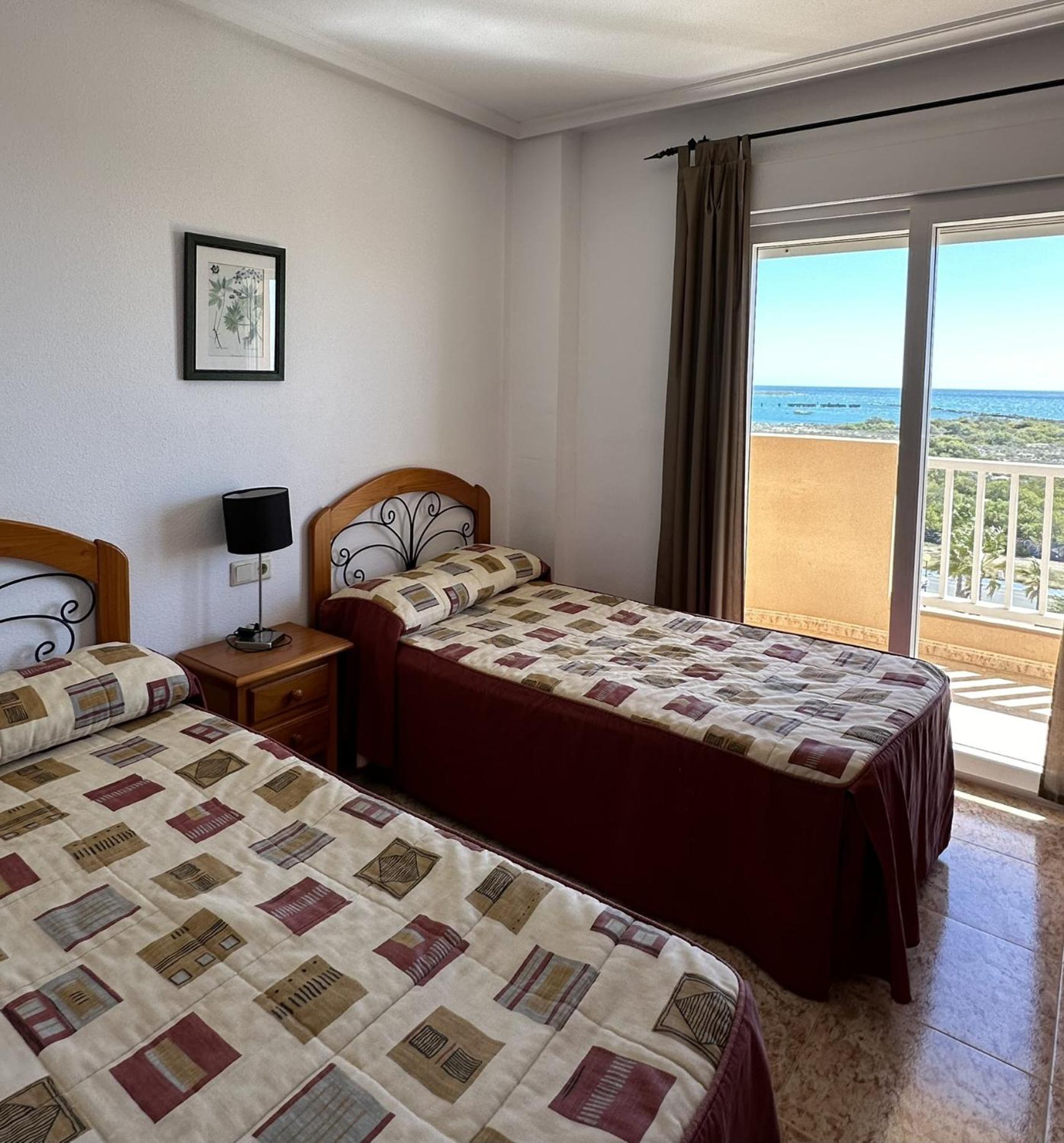 Apartamento con vista al mar
