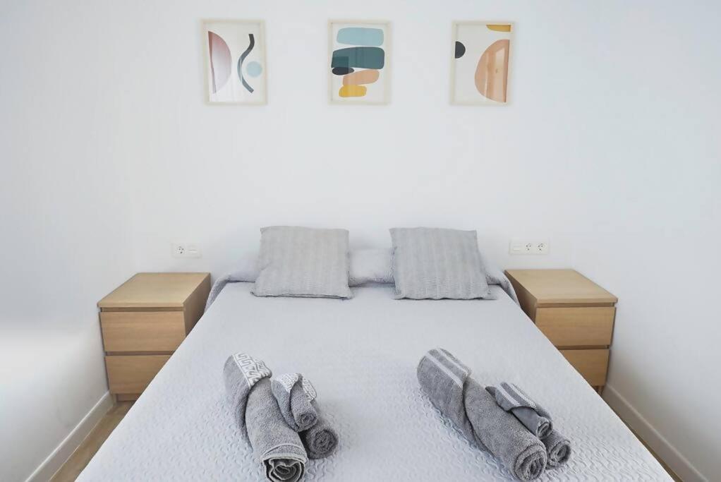 Three-Bedroom Apartment photo 2