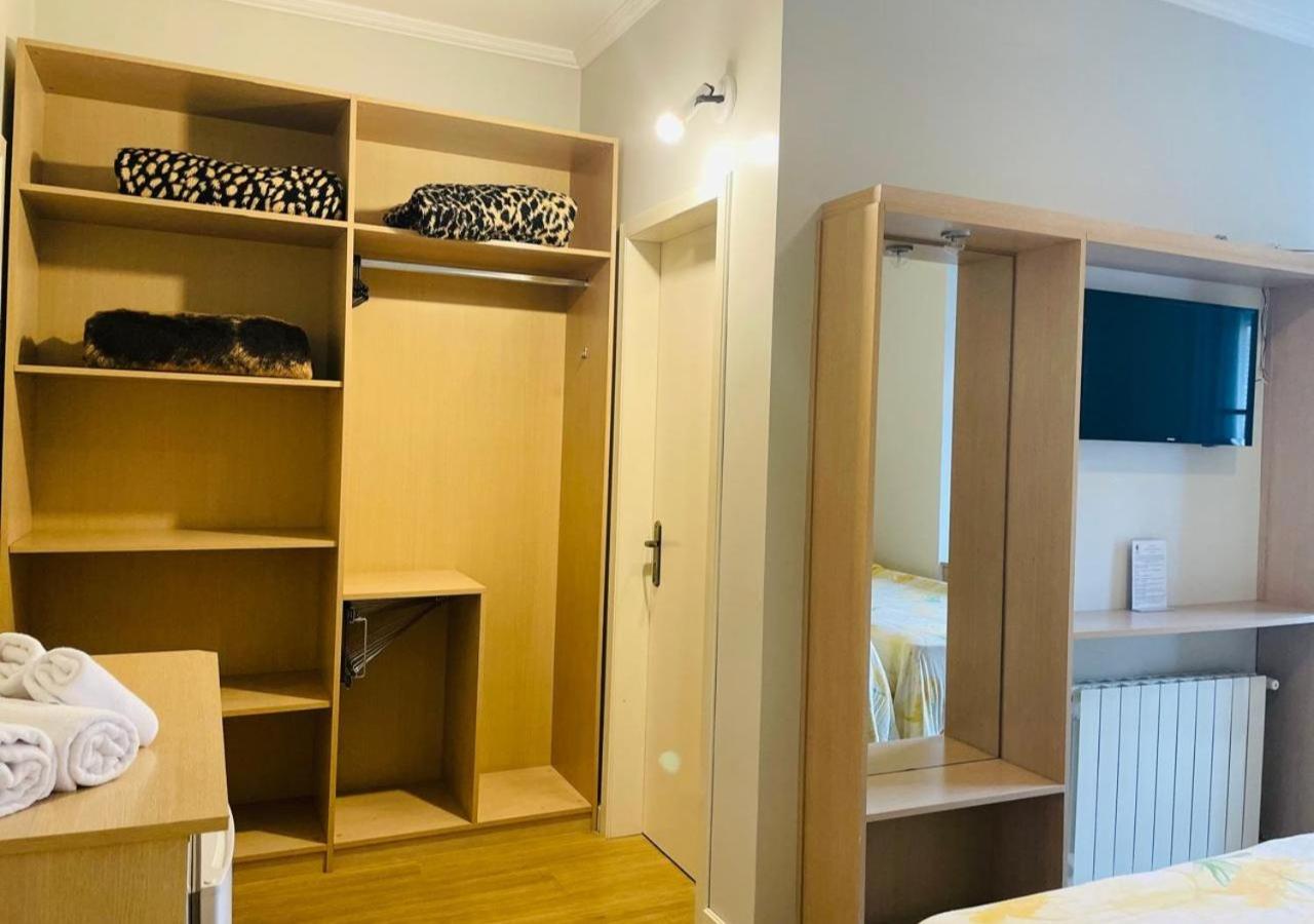 Deluxe Quadruple Room - Photo 3