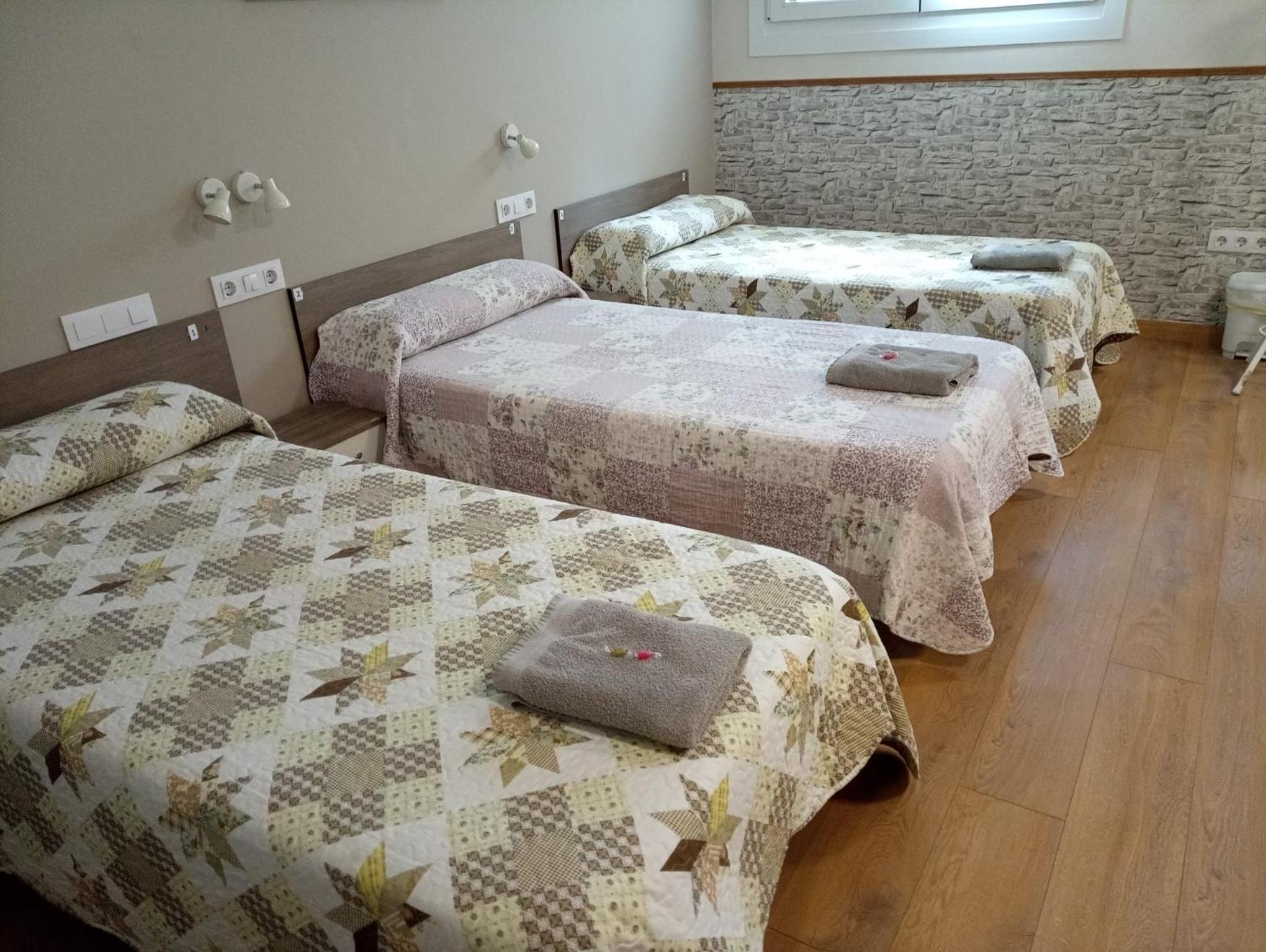 Cama en Habitación Compartida Mixta de 6 Camas