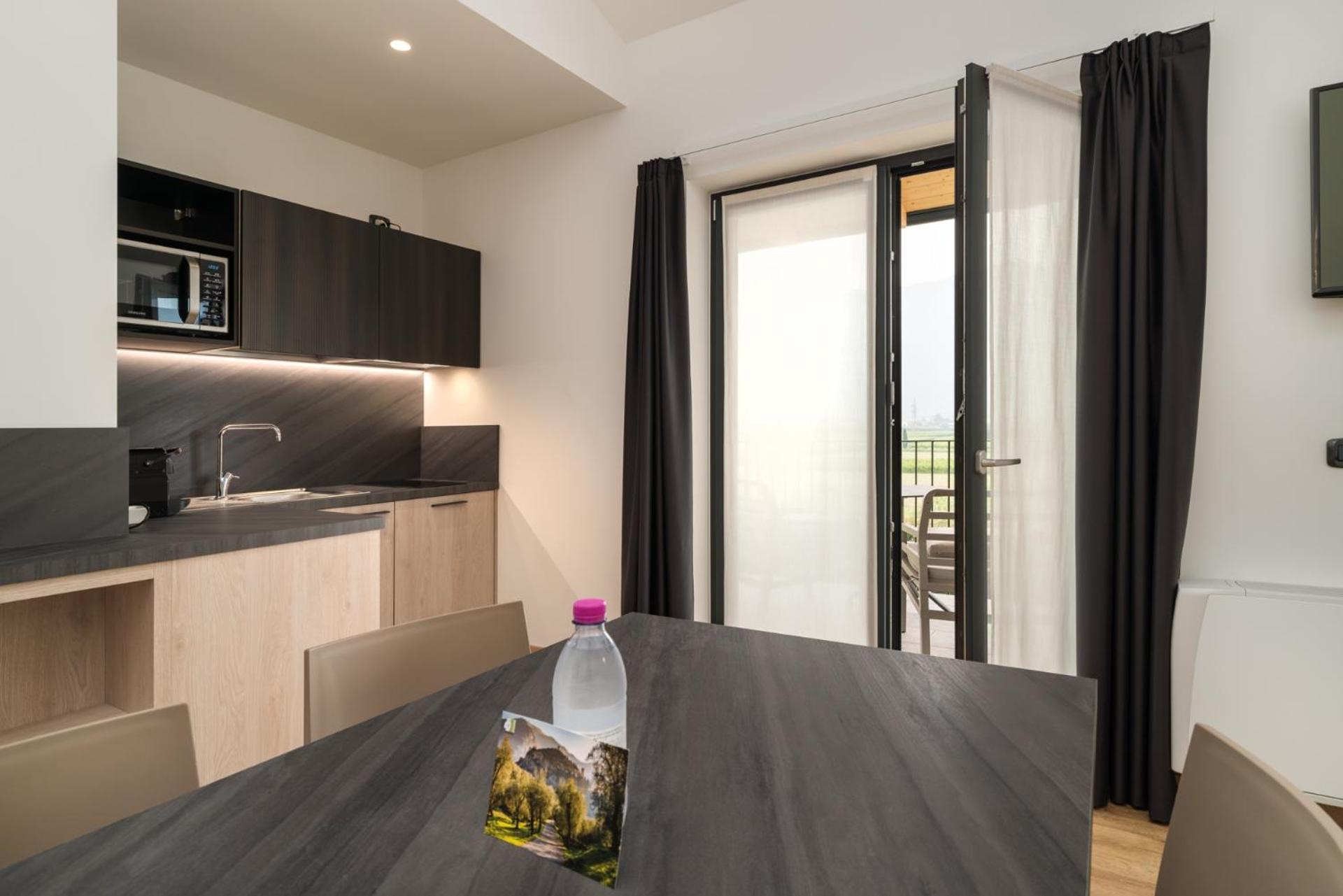 Apartment - Photo 2