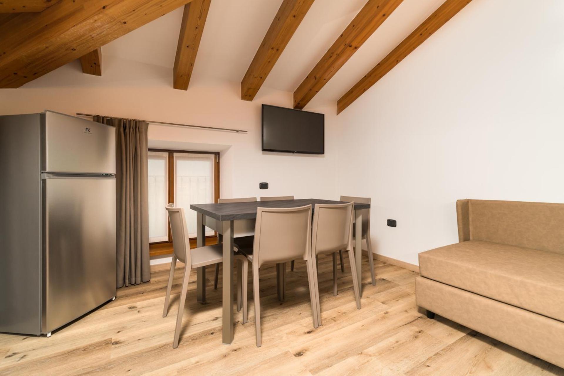 Two-Bedroom Apartment - Photo 4