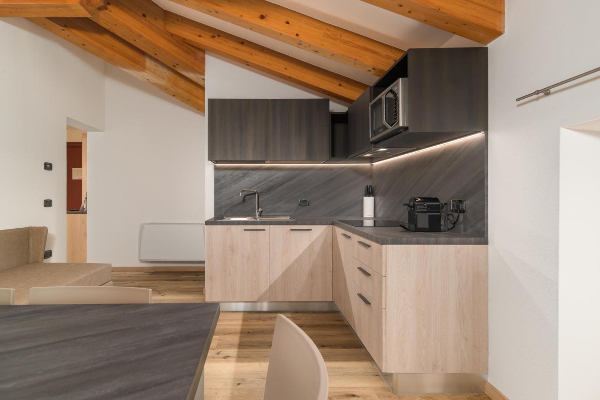 Two-Bedroom Apartment - Photo 3