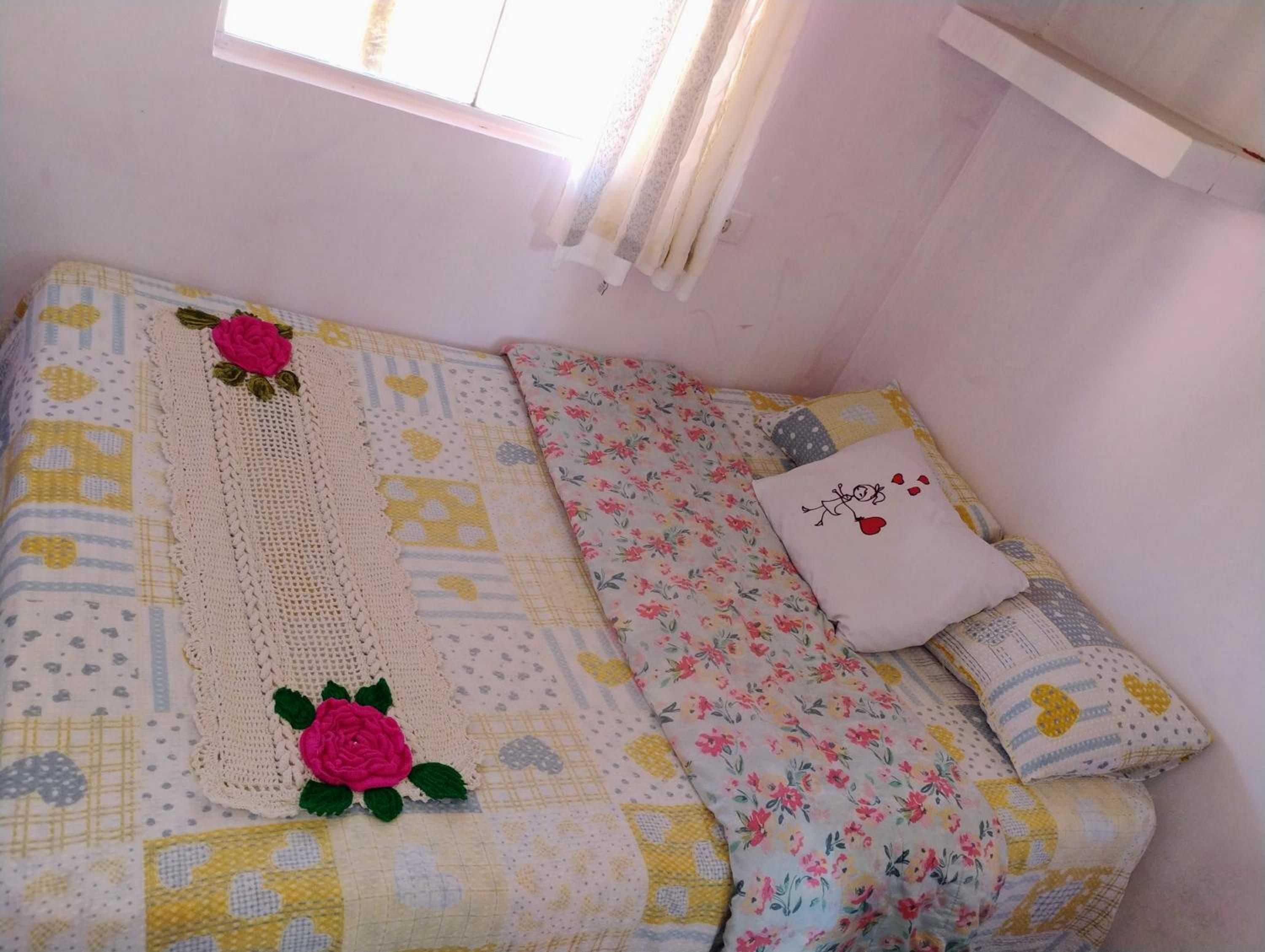One-Bedroom House photo 1