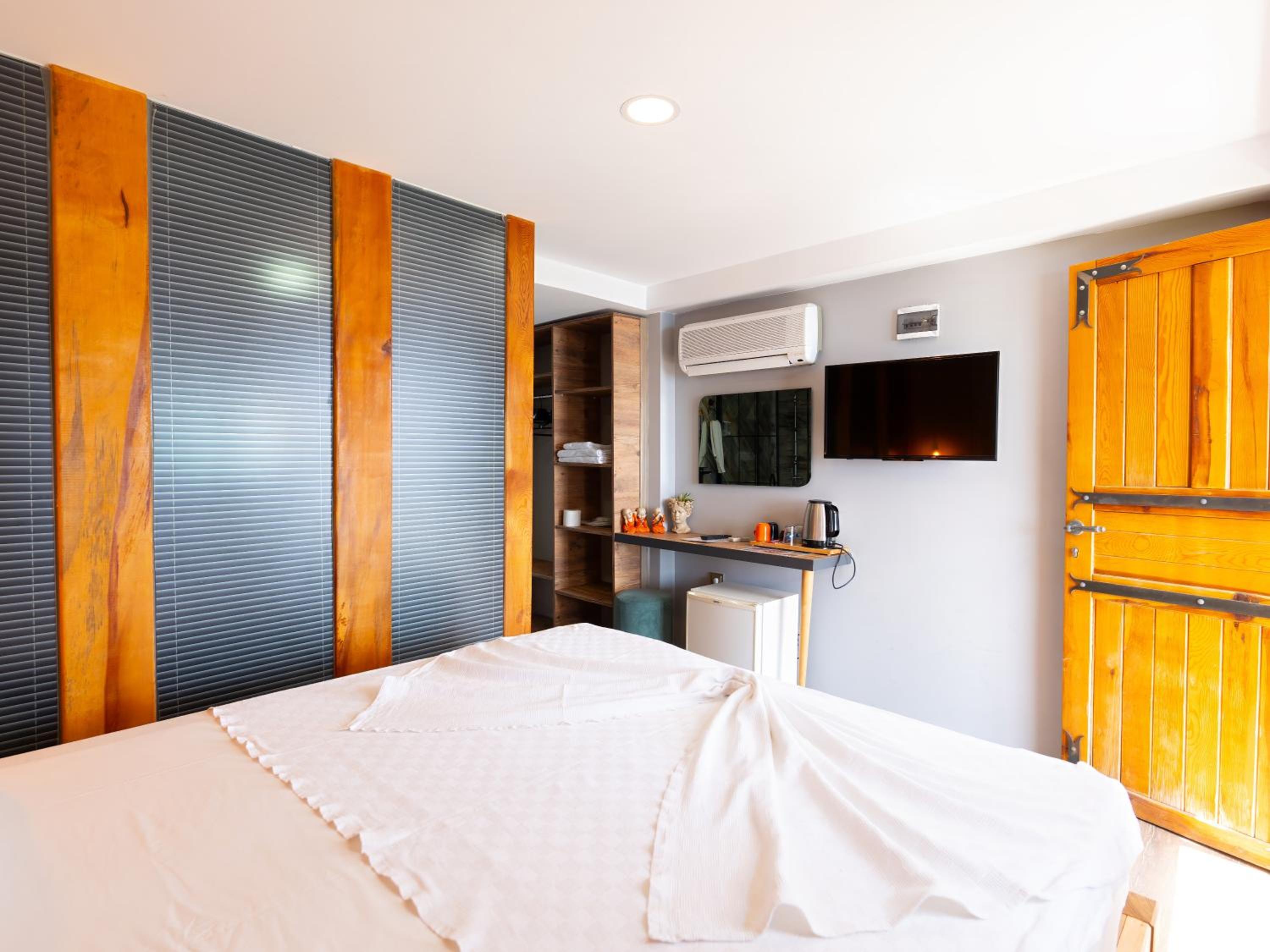 Deluxe Double Room with Sea View
