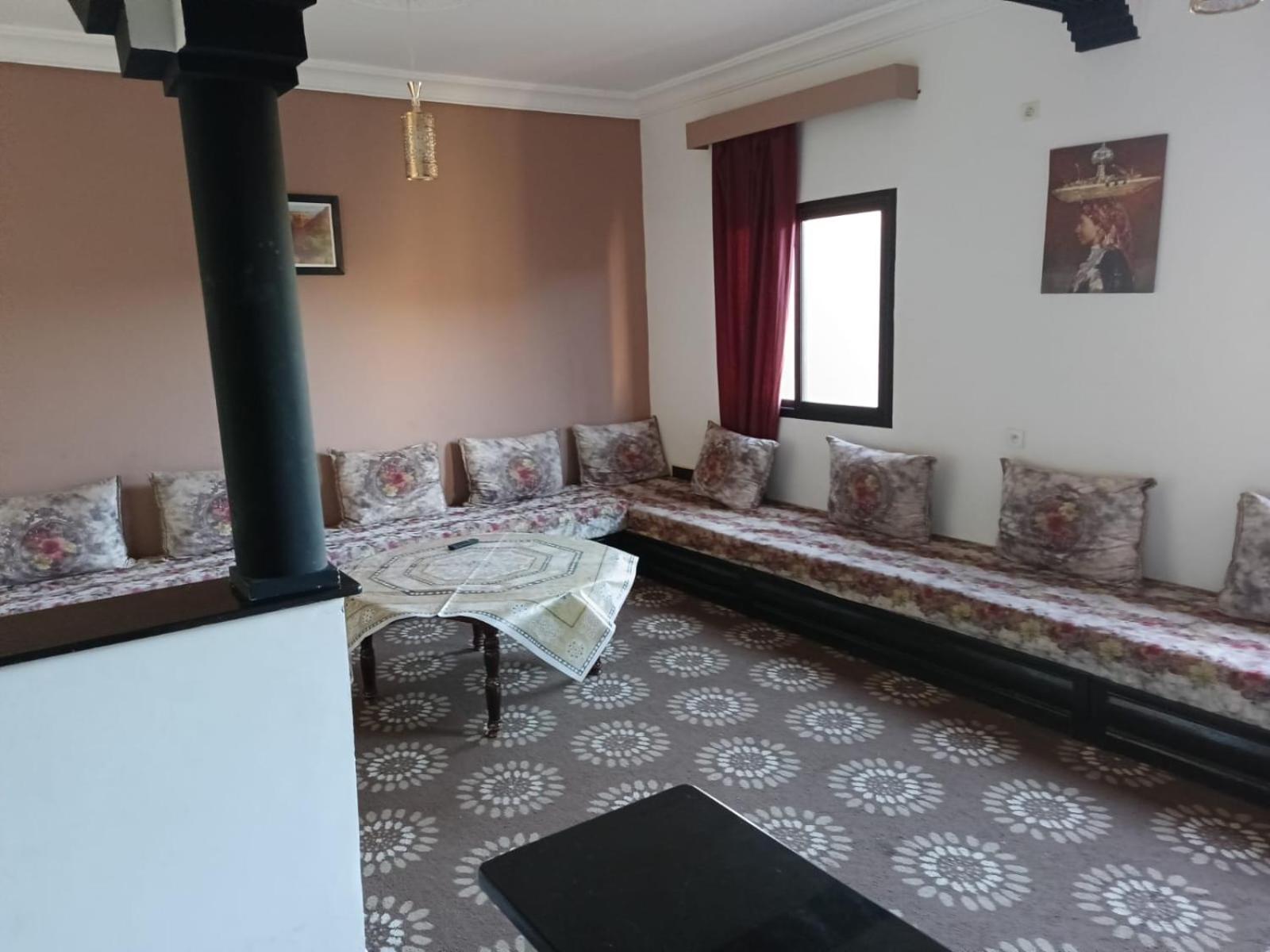 Two-Bedroom Apartment - Photo 4