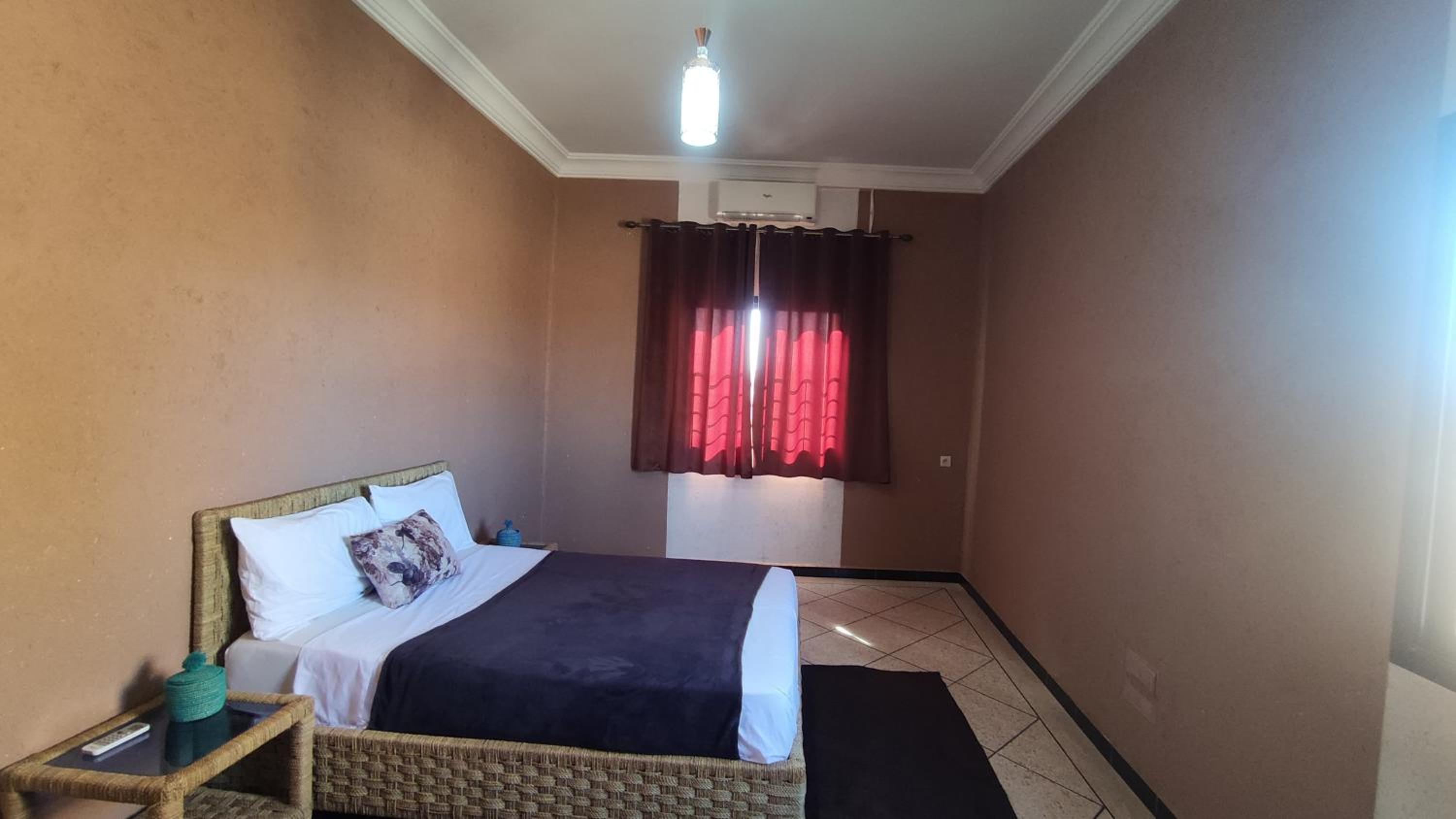 Two-Bedroom Apartment - Photo 3