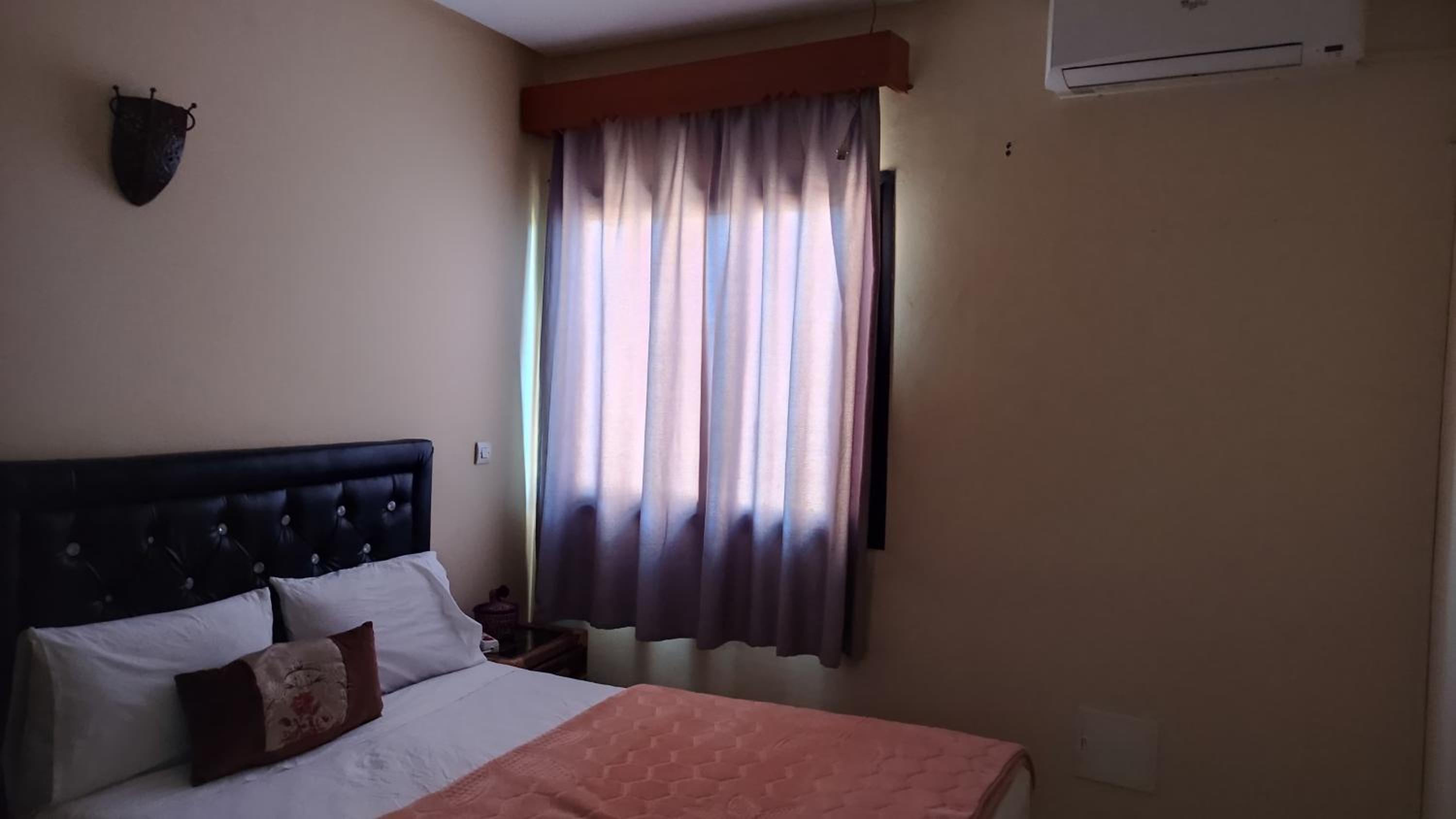 Two-Bedroom Apartment - Photo 16