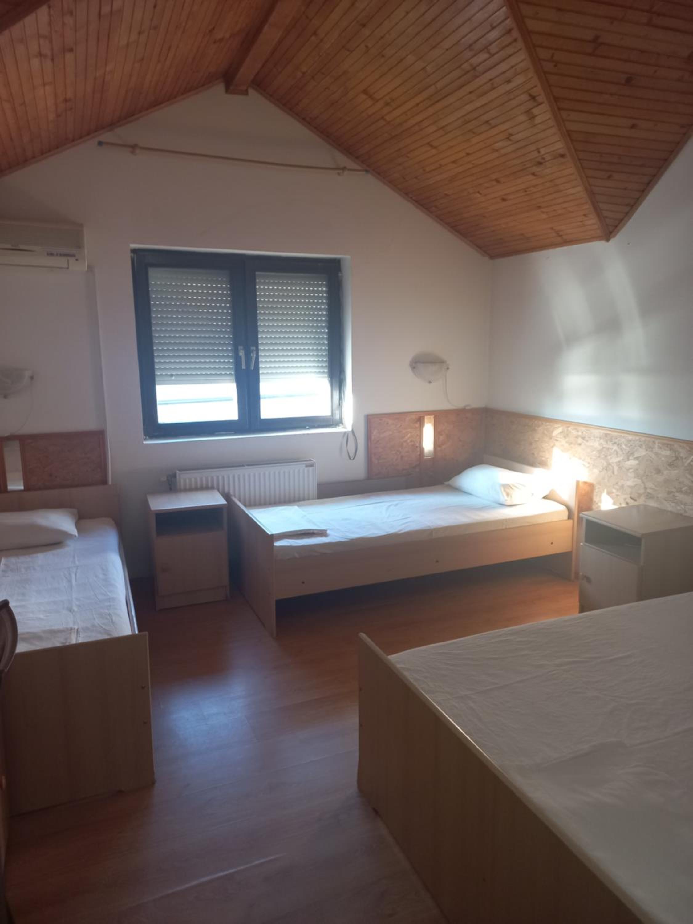 Triple Room With Shower
