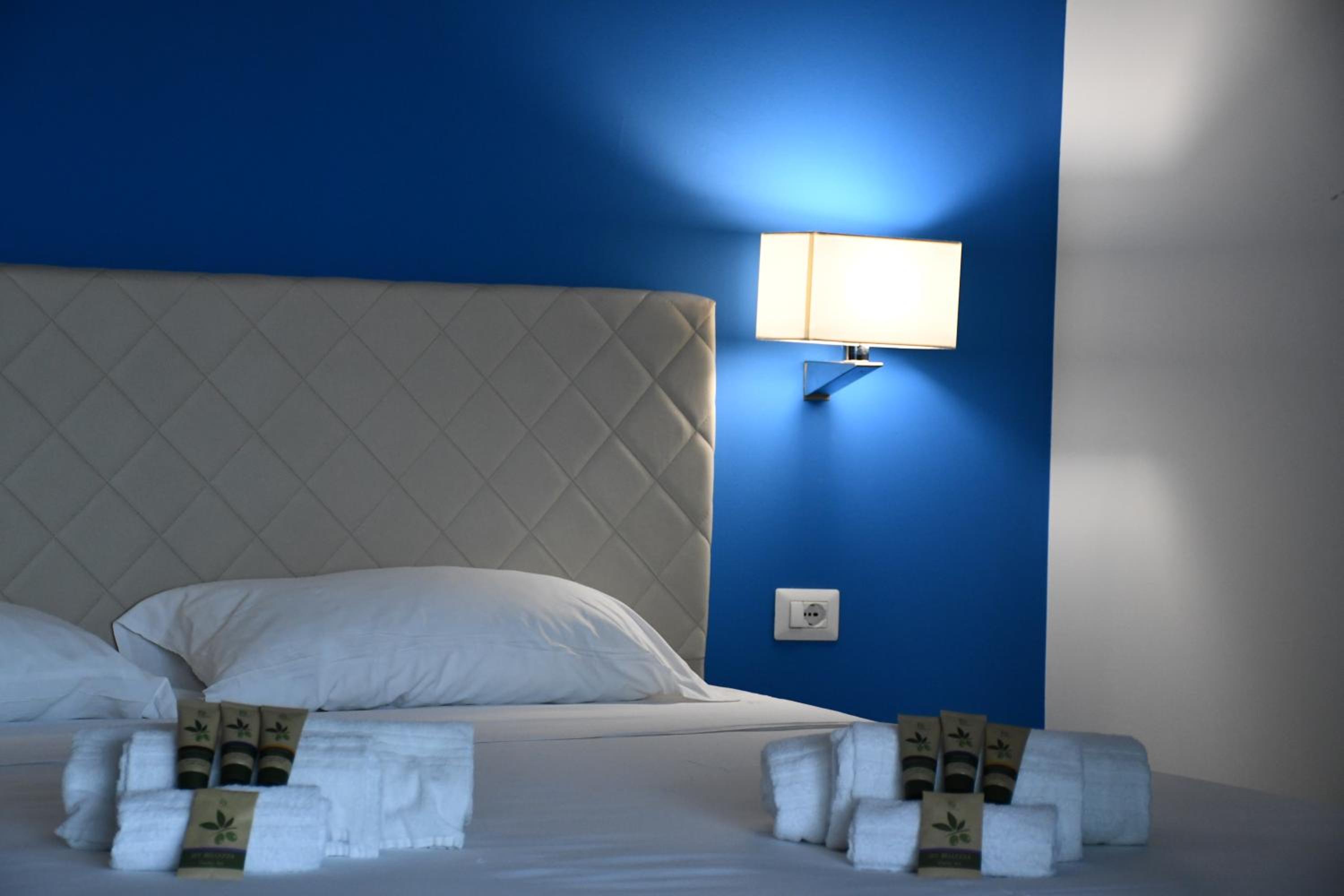 King Suite with Sea View - Photo 3