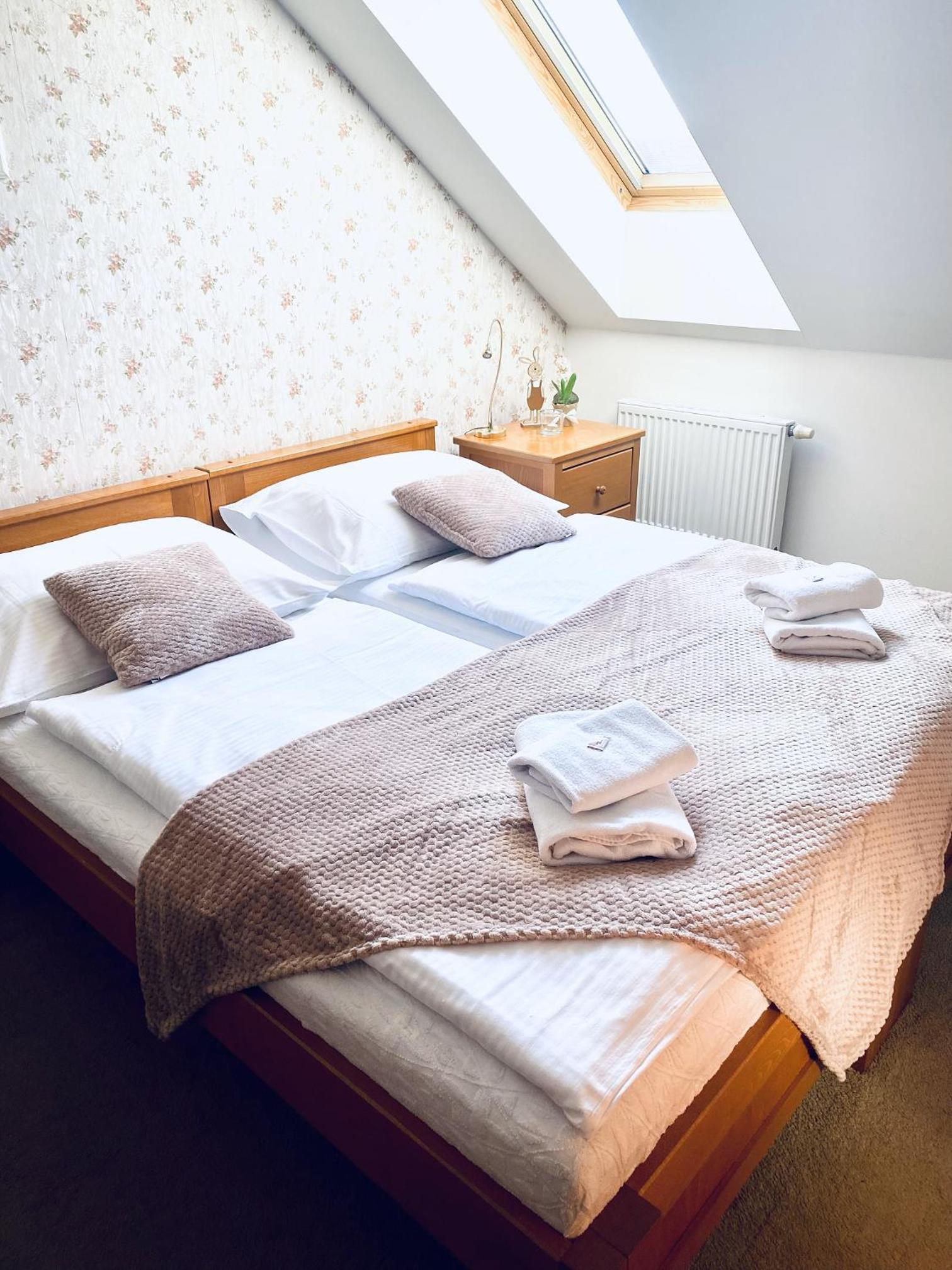 Standard Double Room - Photo 1