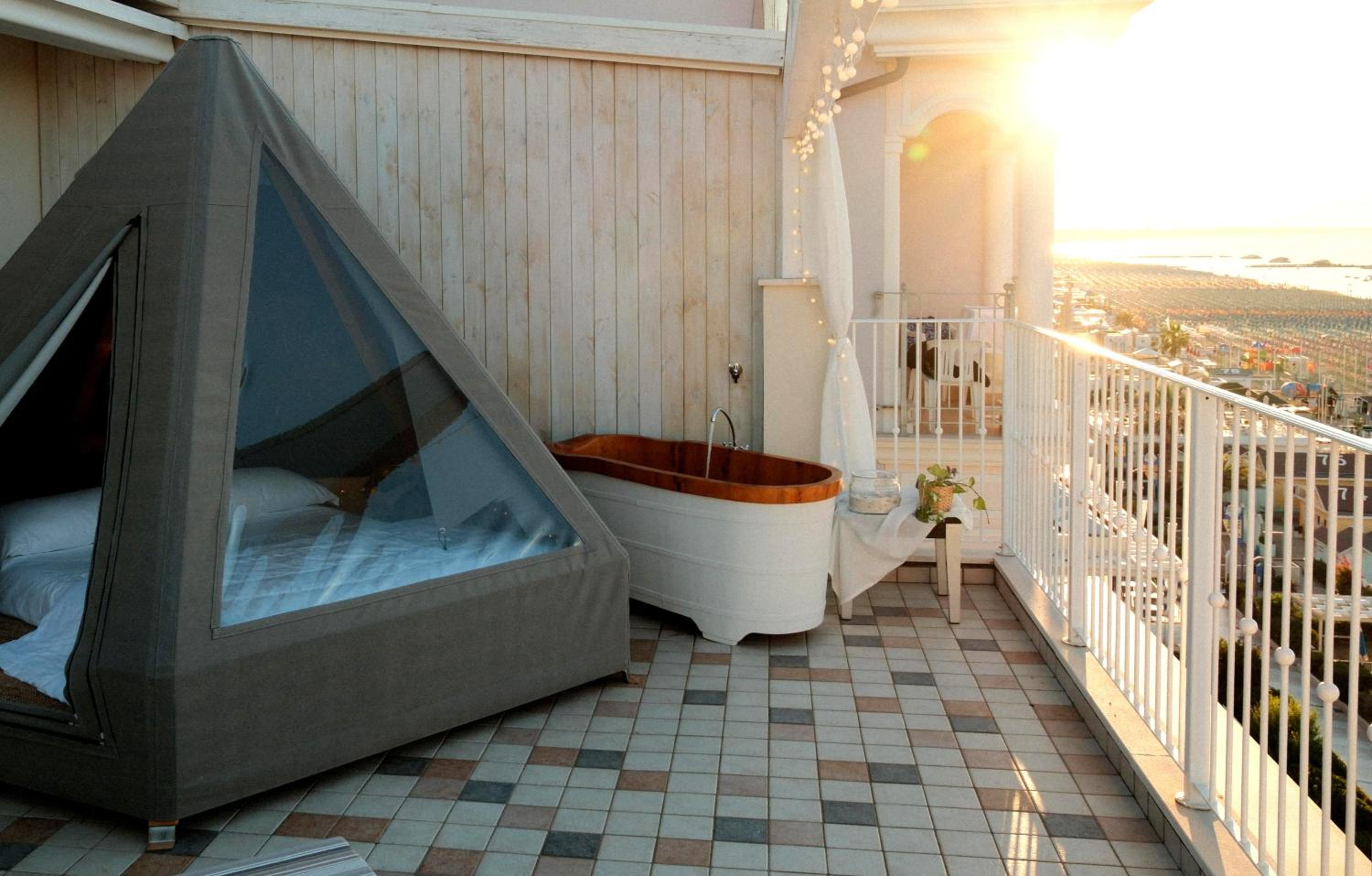 Tent